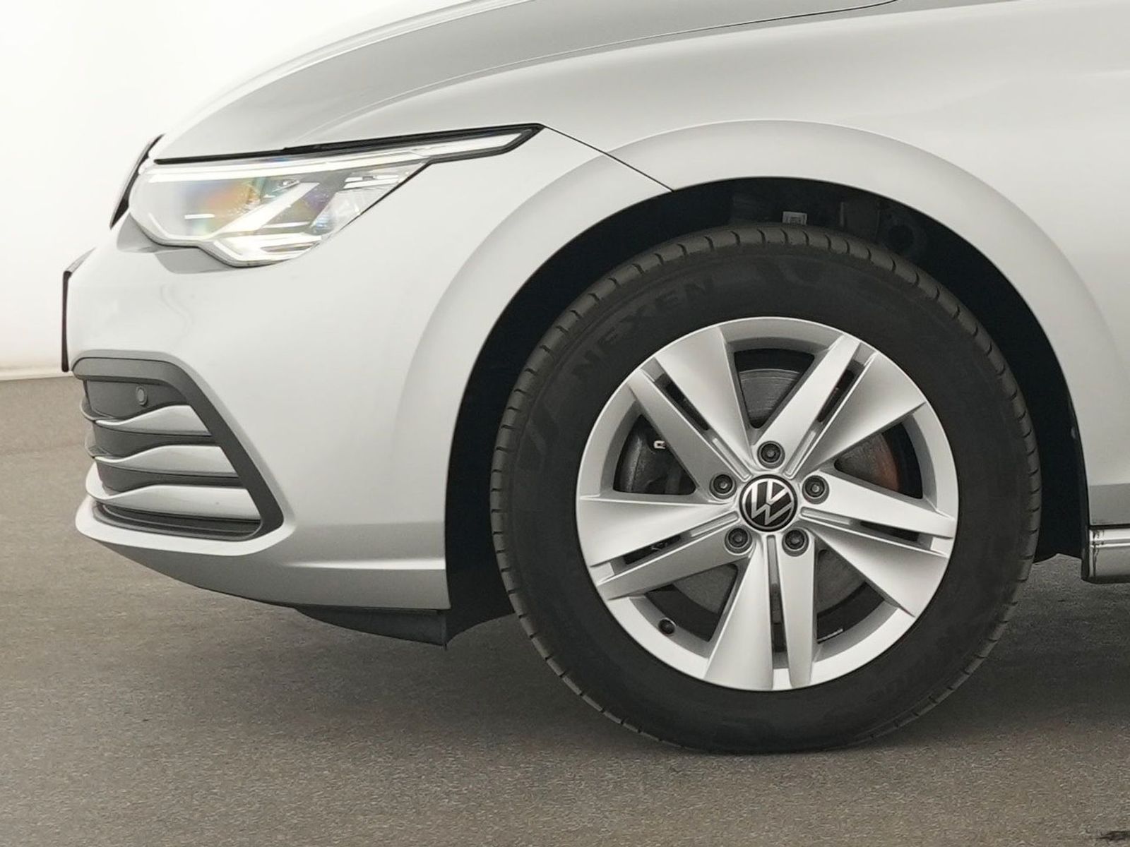 Volkswagen Golf Life Navi|ACC|Einparkhilfe|CarPlay|LED foto 14