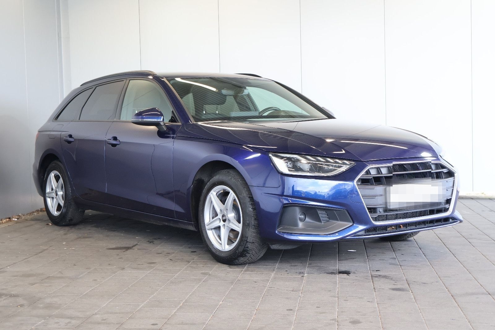 Audi A4 35 TDI NAVI+LANE+LED+AMBIENT+ALU+AHK foto 3