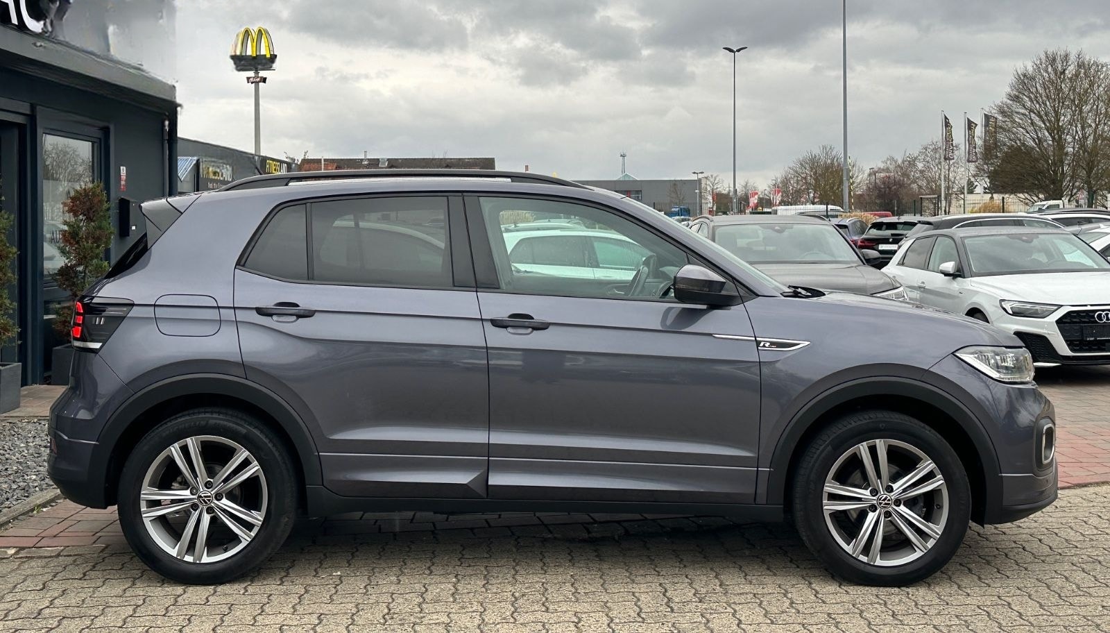 Volkswagen T-Cross 1.5 TSI DSG R-LINE*VIRTUAL*R-CAM*ACC*NAV foto 10