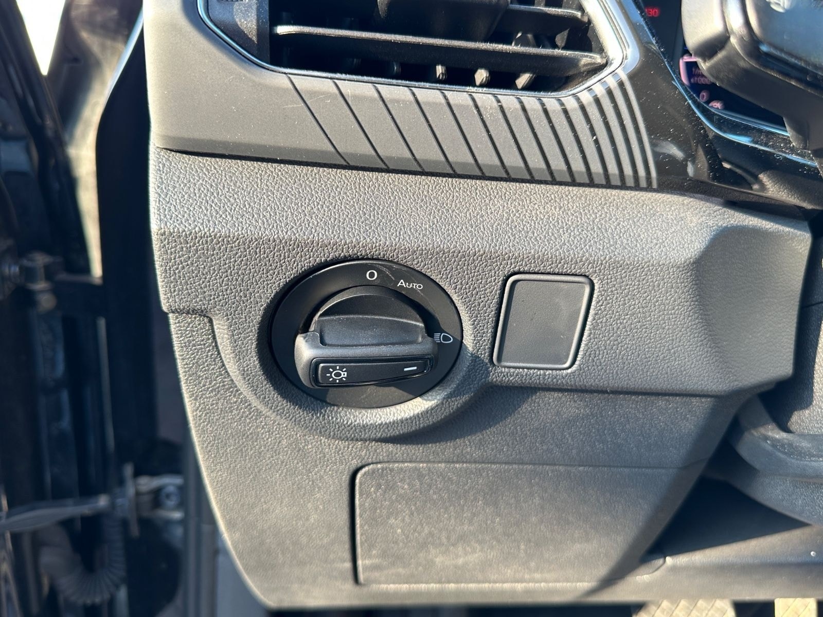 Volkswagen T-Cross 1.0 TSI DSG R-LINE*VIRTUAL*ACC*LED*NAVI* foto 20