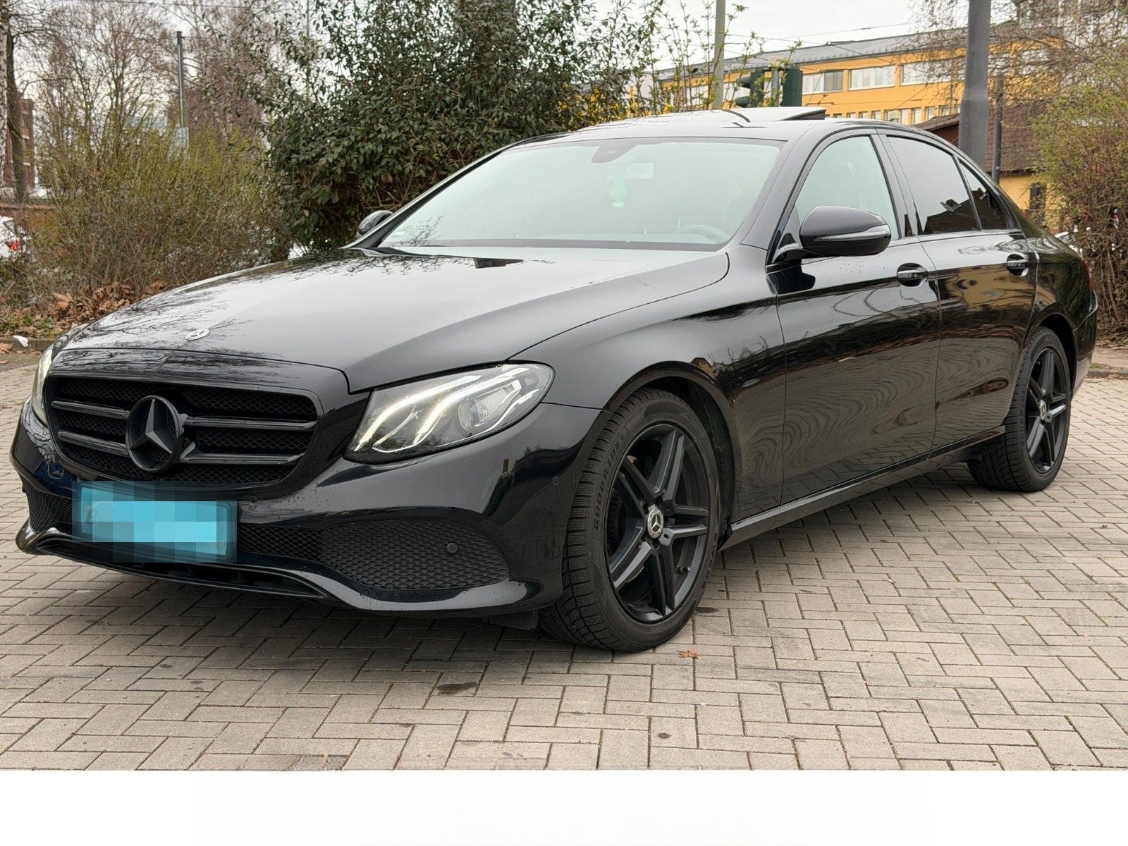 Mercedes-Benz E 220 d Avantgarde Navi Schiebedach LED foto 2