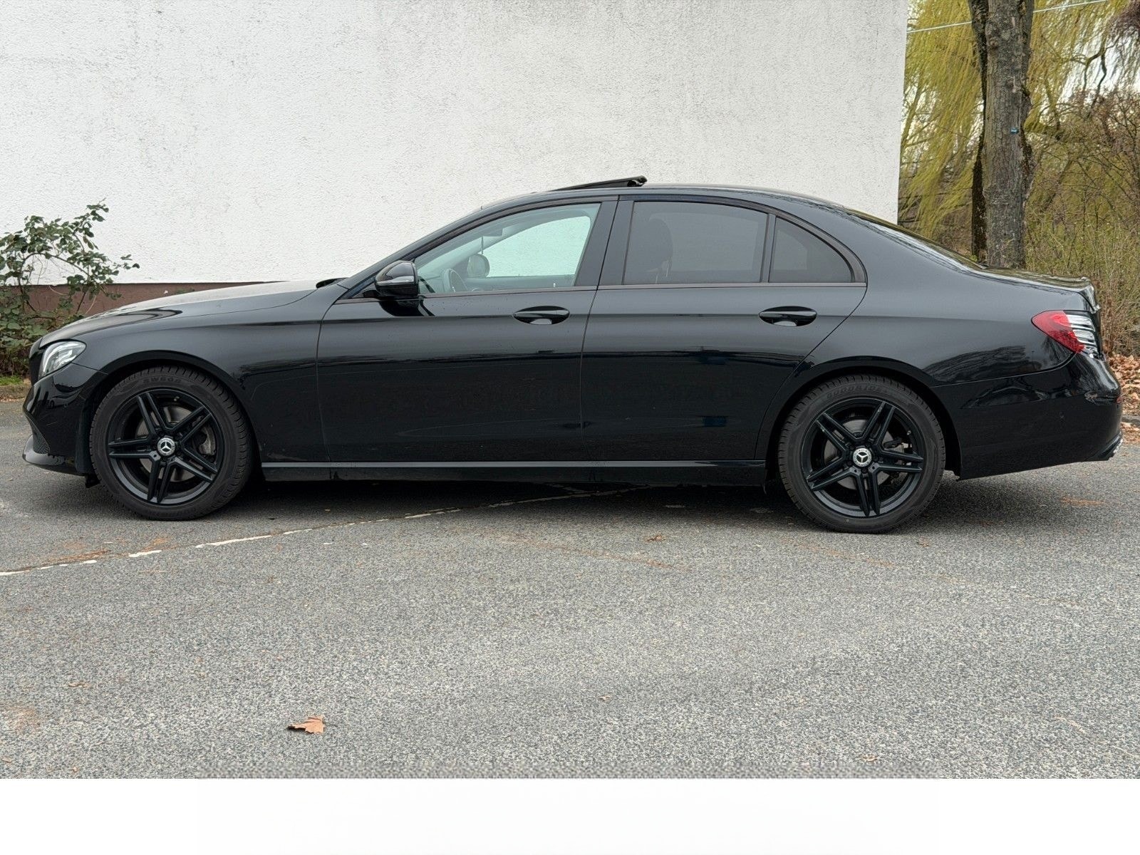 Mercedes-Benz E 220 d Avantgarde Navi Schiebedach LED foto 9