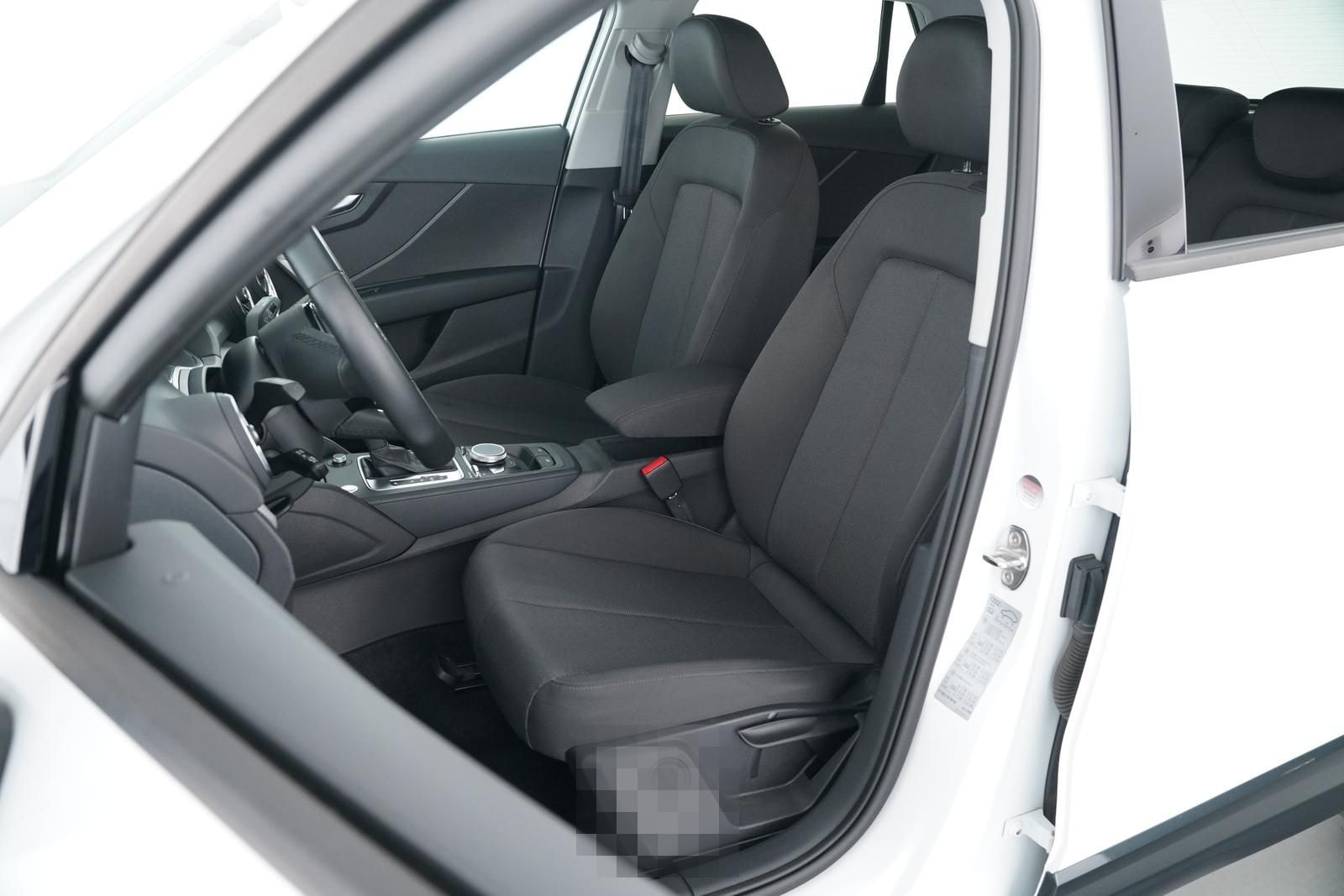 Audi Q2 ADVANCED 35TDI S-TRONIC SCHECKHEFTGEPFLEGT foto 10