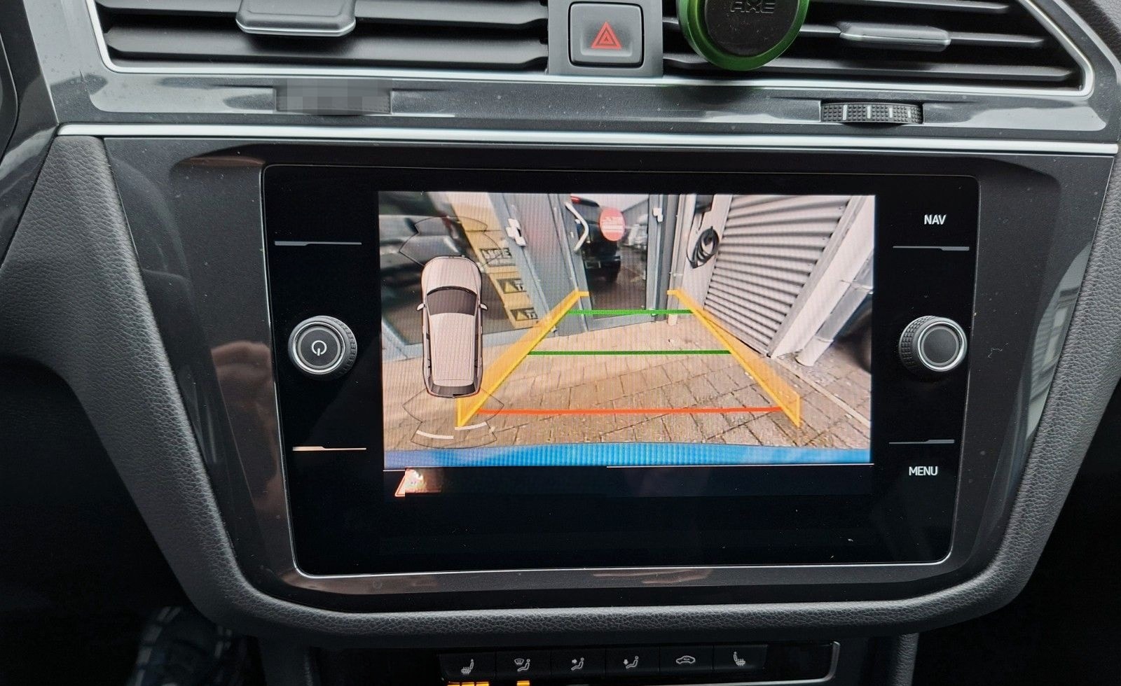 Volkswagen Tiguan 1.5 TSI Comfortline BMT /NAVI/KAMERA/SHZ foto 16