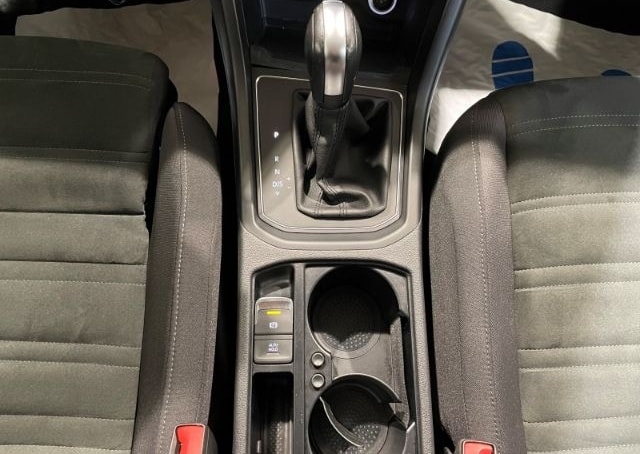 Volkswagen Touran 2.0 TDI DSG Comfortline  EU6d Navi LED AC foto 14