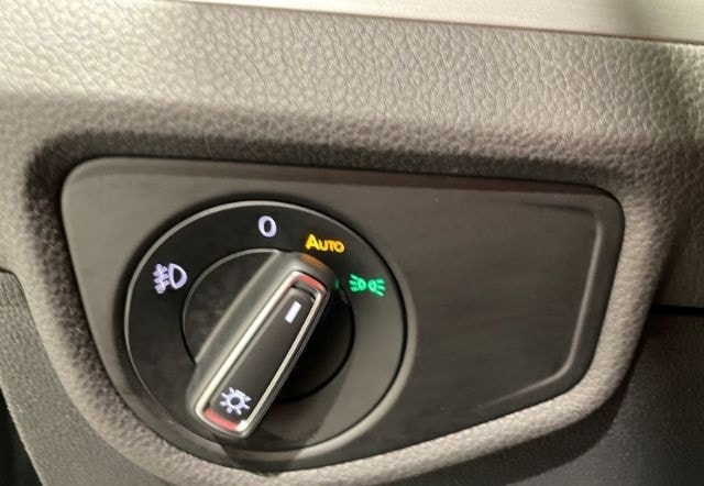 Volkswagen Touran 2.0 TDI DSG Comfortline  EU6d Navi LED AC foto 17