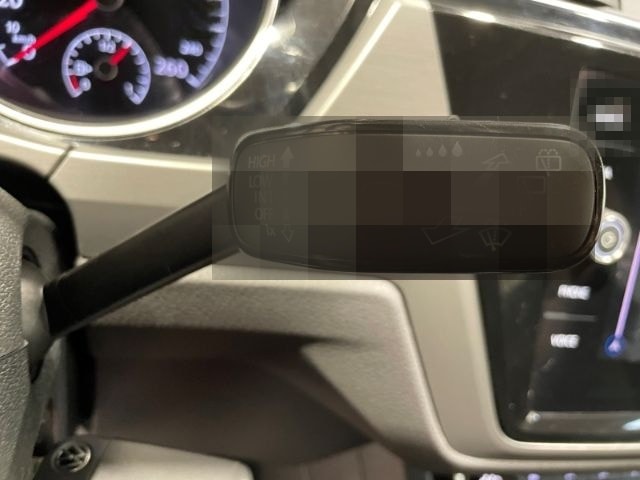 Volkswagen Touran 2.0 TDI DSG Comfortline  EU6d Navi LED AC foto 21