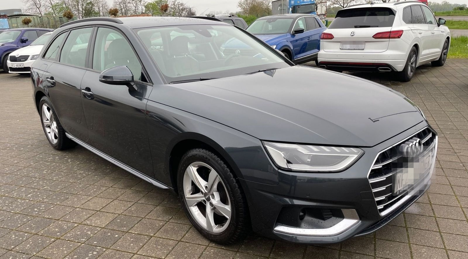 Audi A4 35 TFSI advanced foto 2