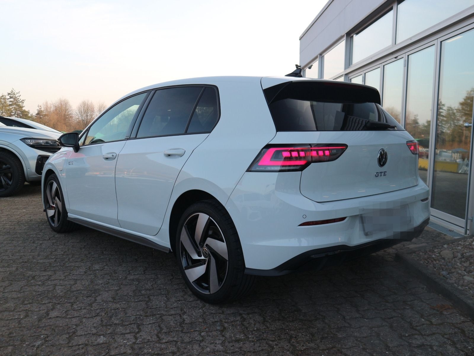 Volkswagen Golf GTE 1.5 TSI DSG eHybrid MATRIX HUD AREA VIE foto 4