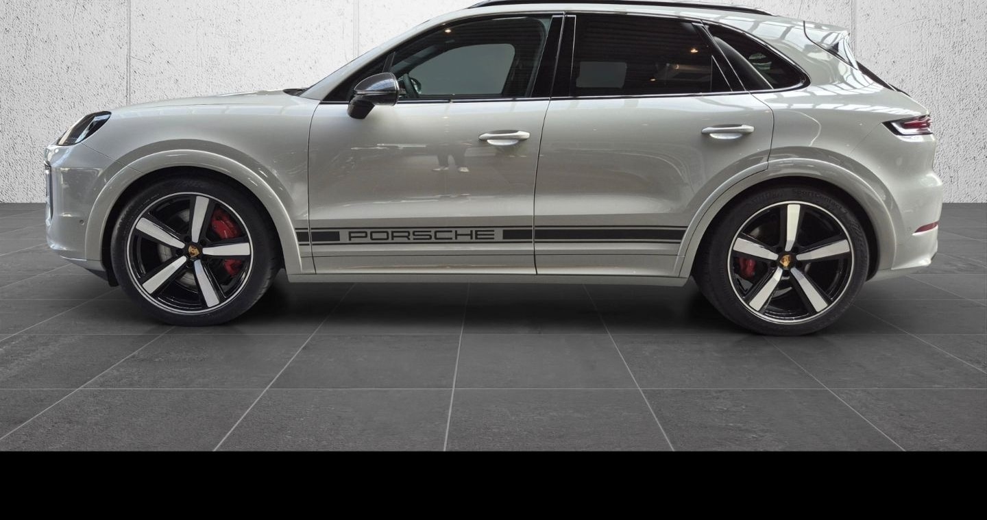 Porsche Cayenne S foto 2