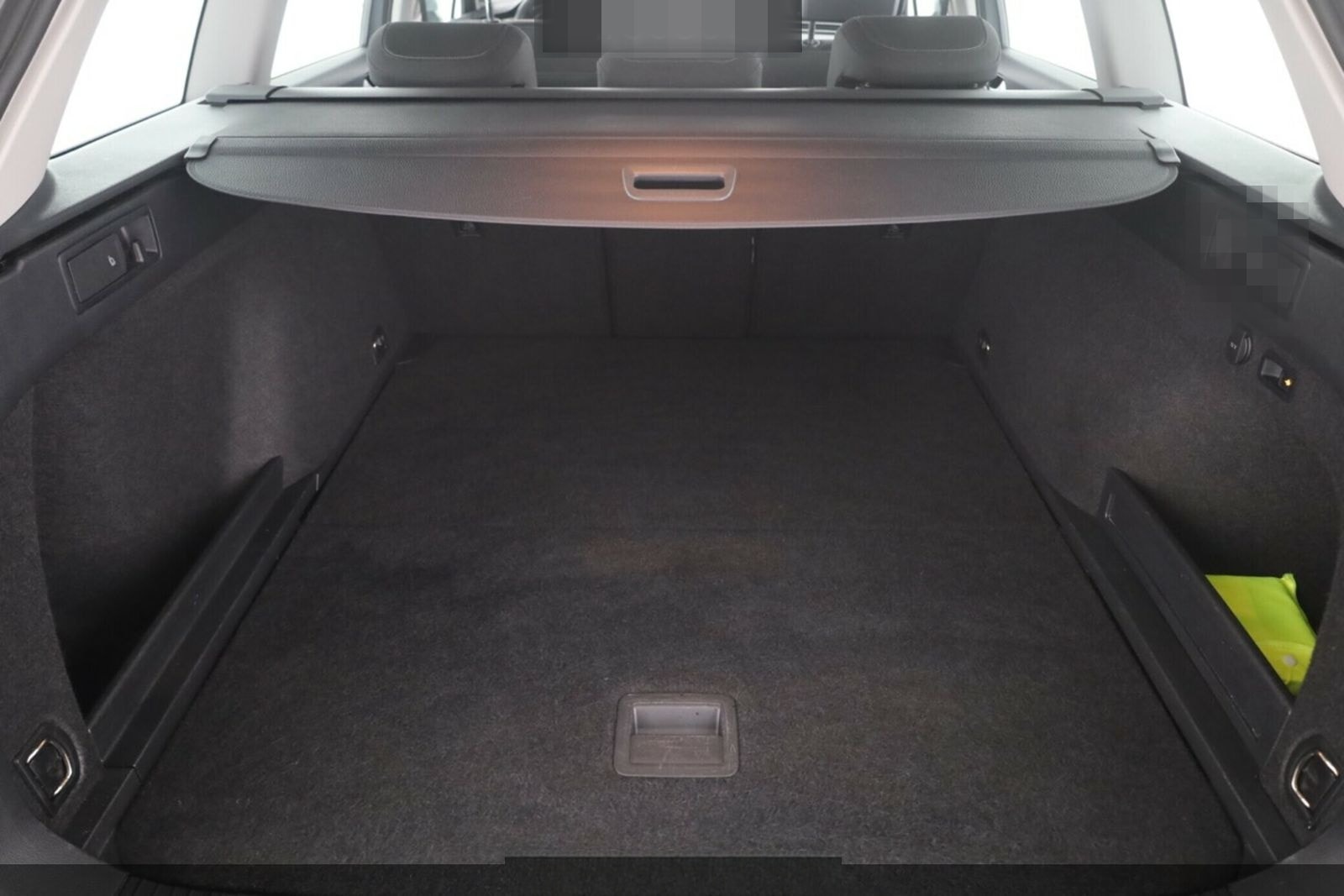 Volkswagen Passat Variant 2.0 TDI Business #AHK#LED#ACC#SHZ foto 15