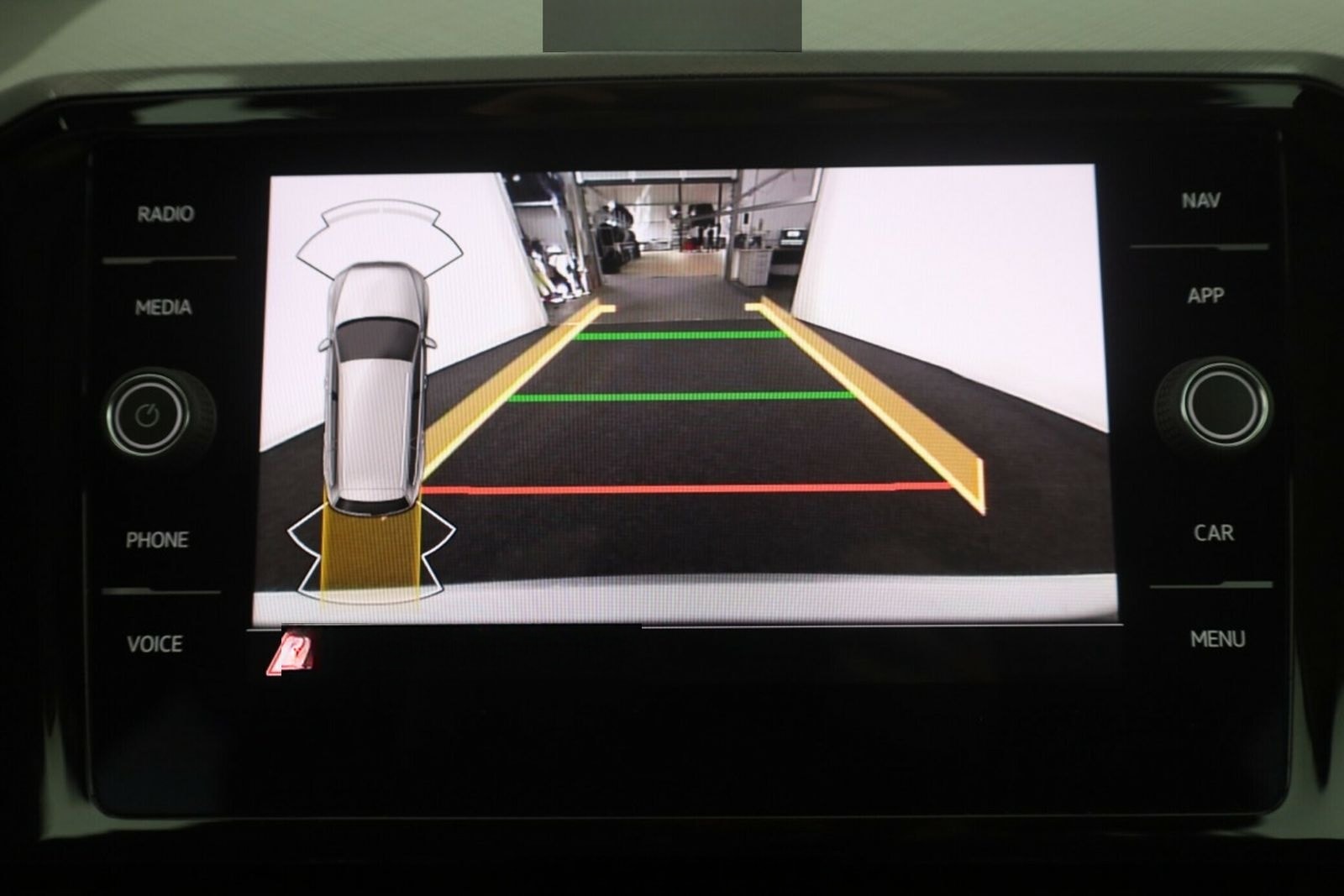 Volkswagen Passat Variant 2.0 TDI Business #AHK#LED#ACC#SHZ foto 19