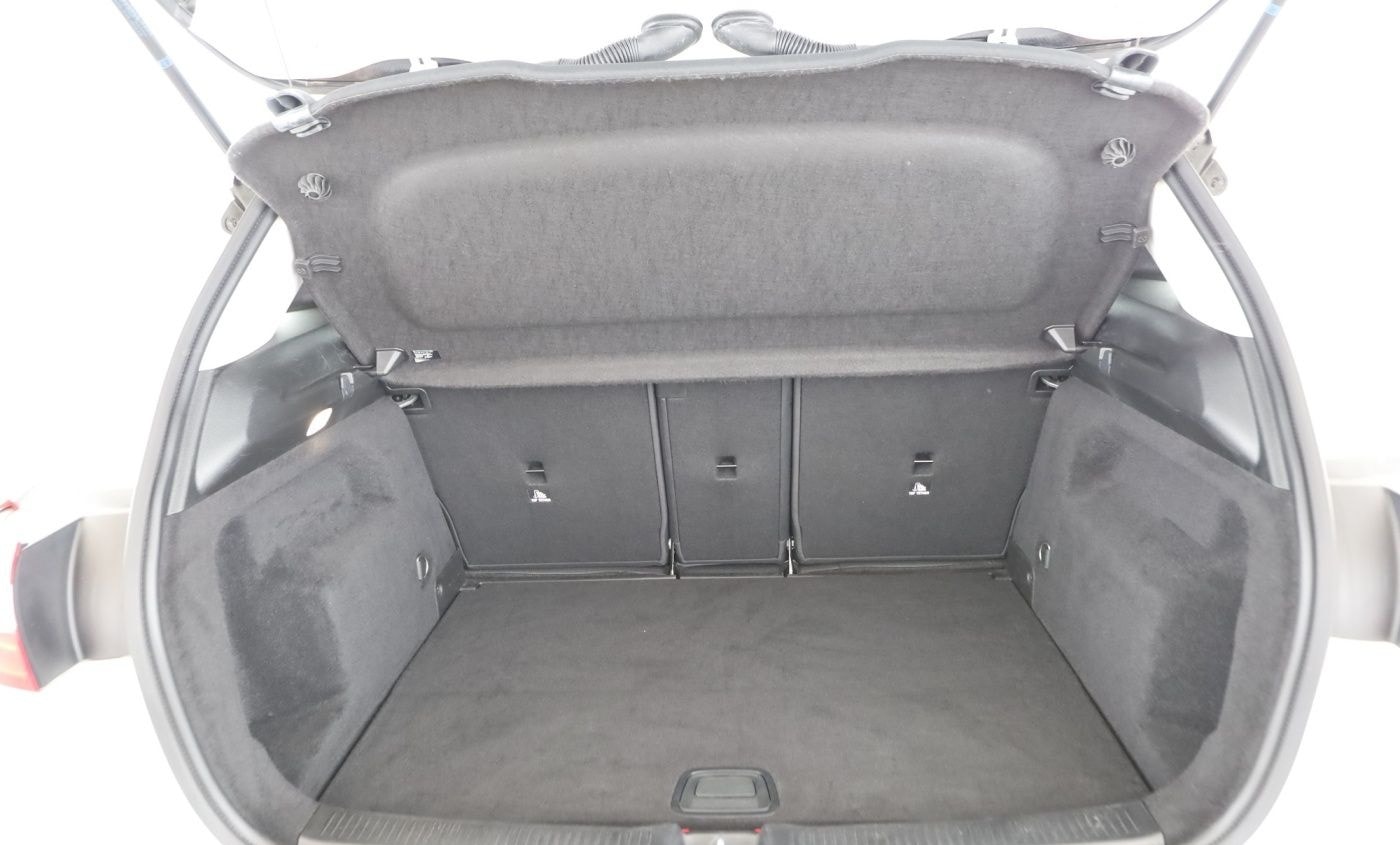 Mercedes-Benz B 250 e PROGRESSIVE+NIGHT+SPUR+CARPLAY+TEMPOMAT+ foto 14