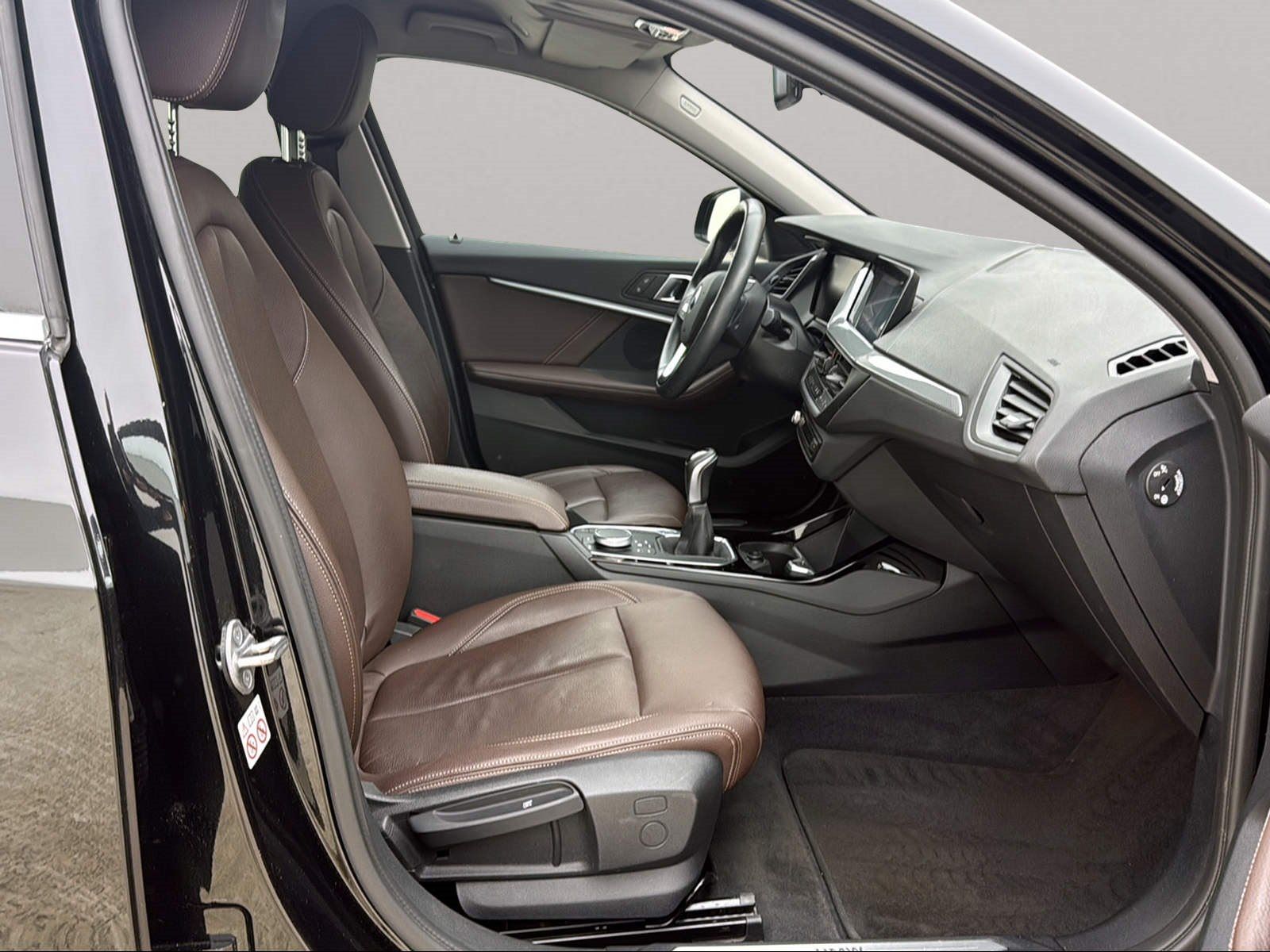 BMW 118i LiveCockpitProf PDC LED Sitzheizung foto 18