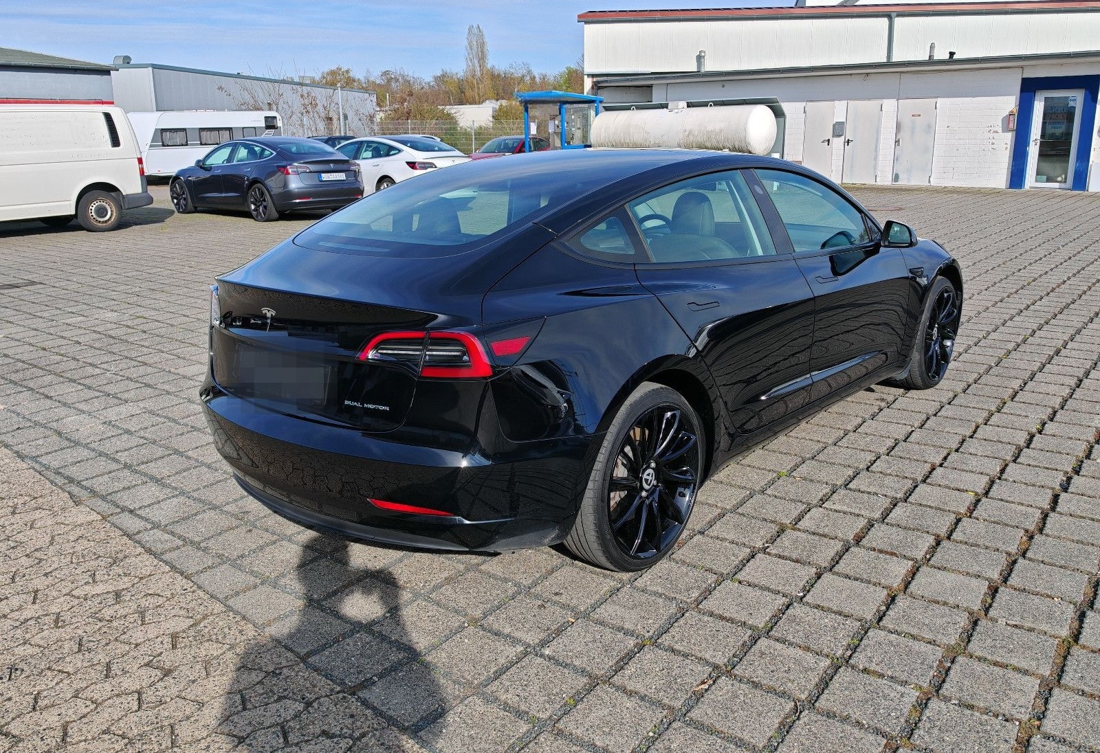 Tesla Model 3 Long Range AWD / 20" foto 11