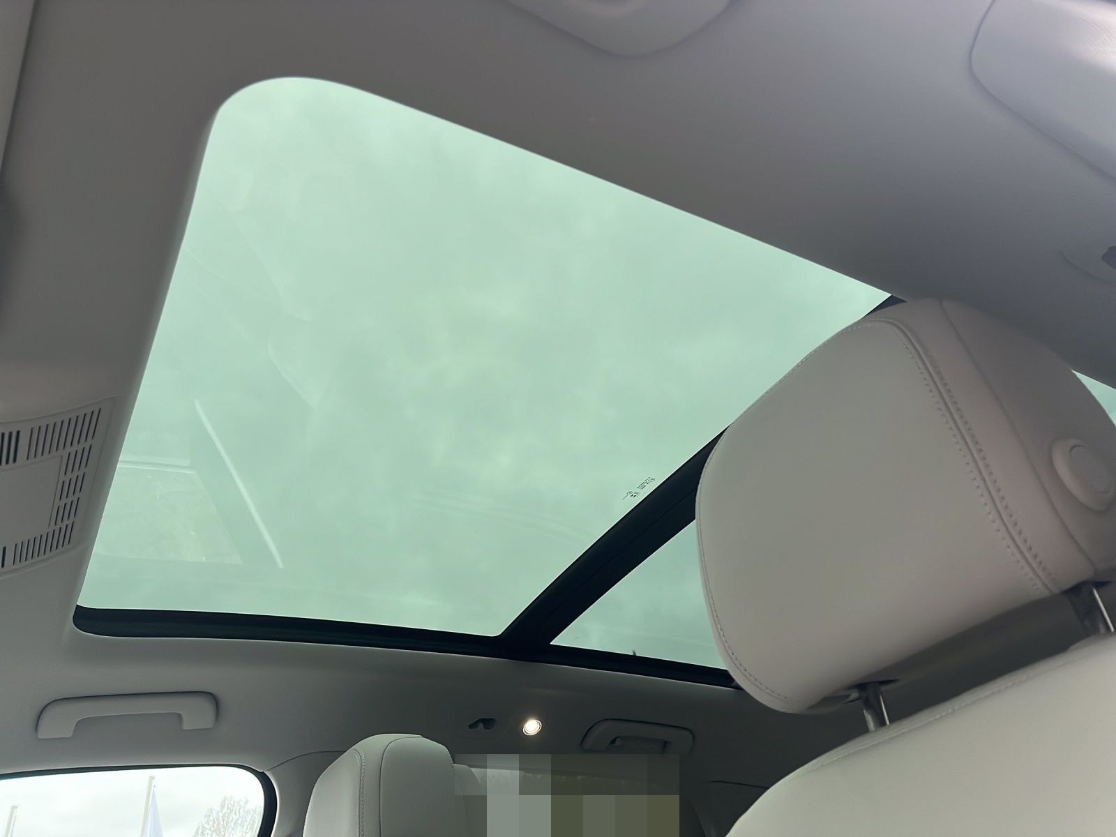 Volkswagen Touareg R-Line 3.0 l V6 TDI 4MOTION / LED / Clim foto 16