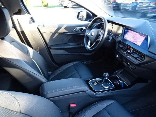 BMW 116d LUXURY,LEDER,NAVI,LED,AUTOM,KAMERA,1HAND foto 9