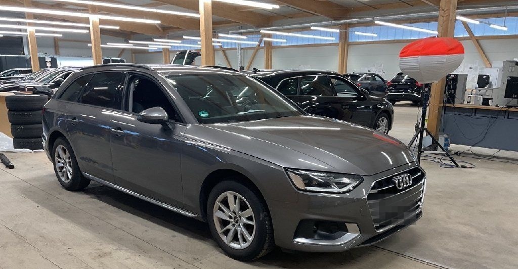 Audi A4 30 2.0 TDI Avant advanced 360° AHK El.Heckkl. foto 6