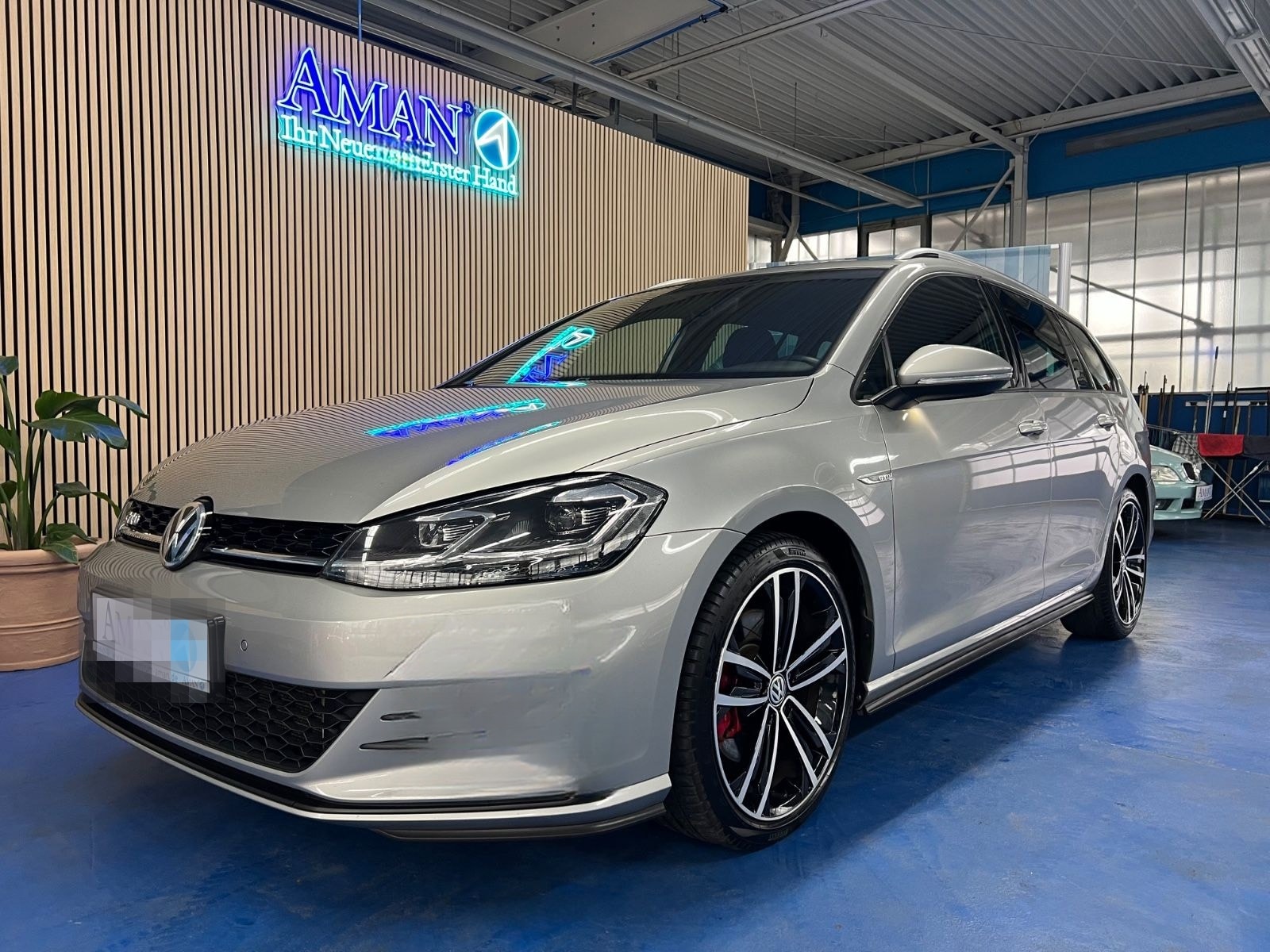 Volkswagen Golf VII Variant 2.0 GTD BMT/Start-Stopp (AMAN®) foto 2