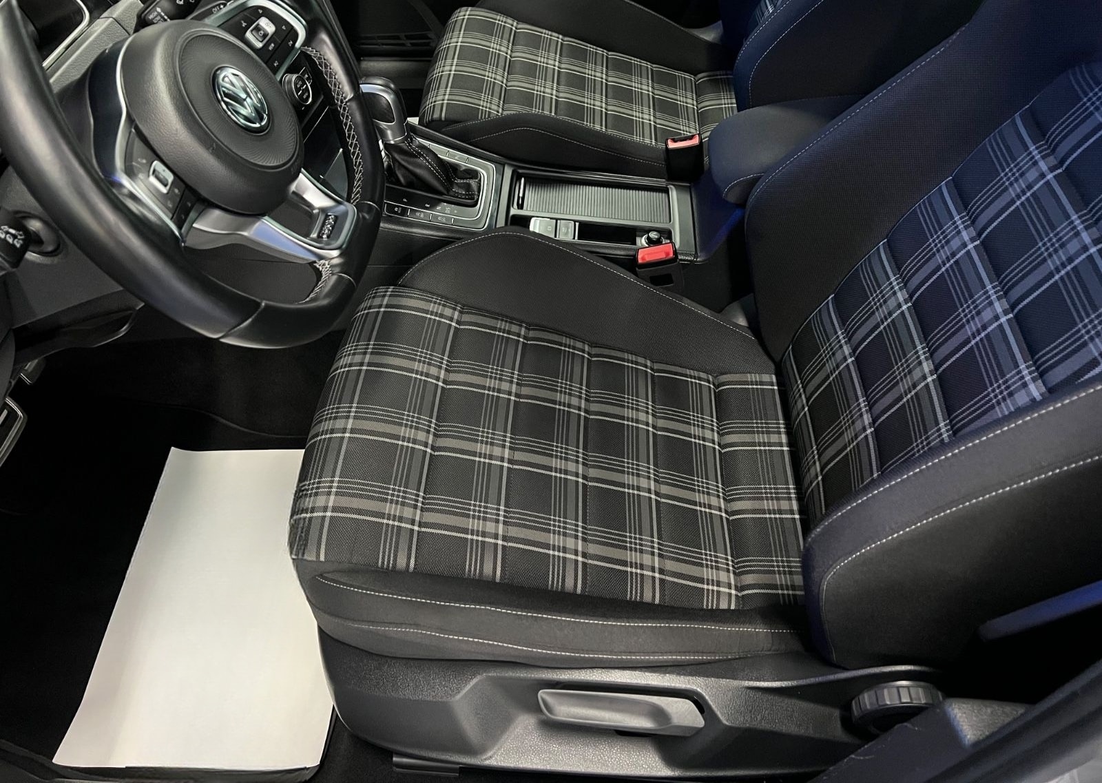 Volkswagen Golf VII Variant 2.0 GTD BMT/Start-Stopp (AMAN®) foto 13