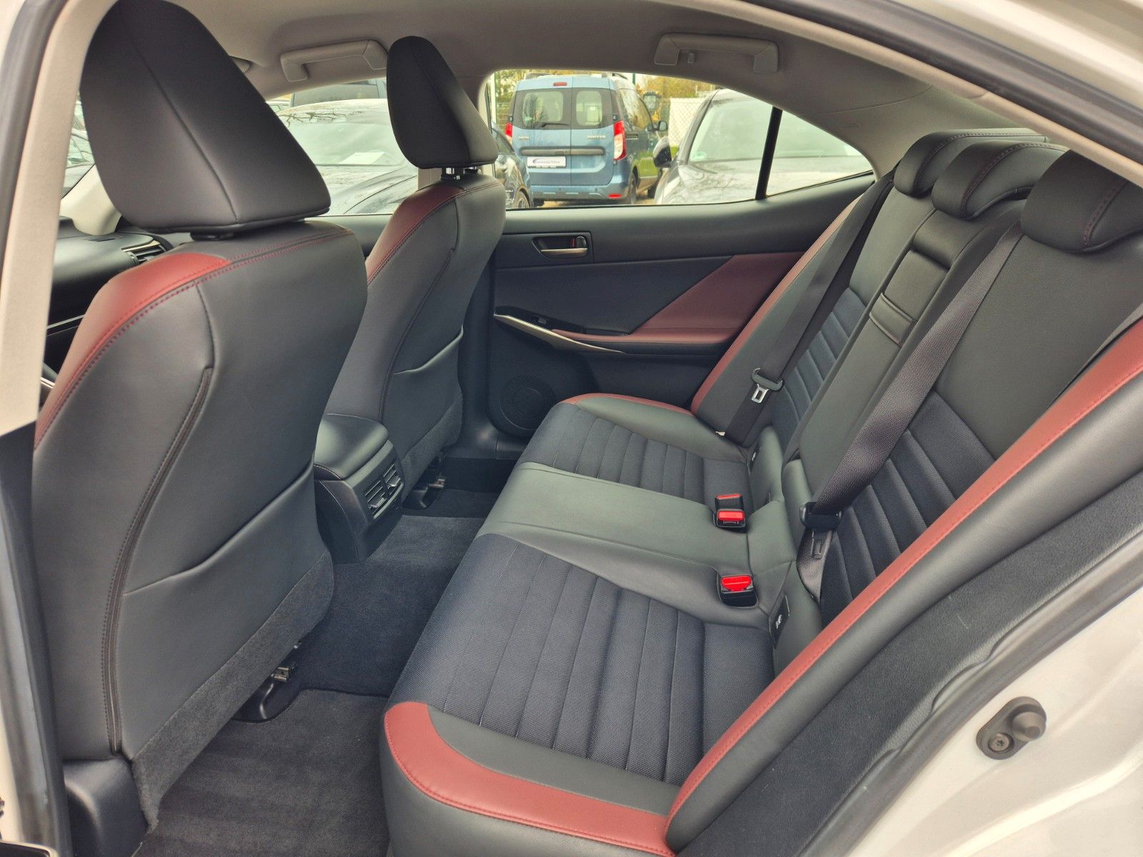 Lexus IS 300 Premium *LED *Navi *Kamera *Keyless *PDC foto 12