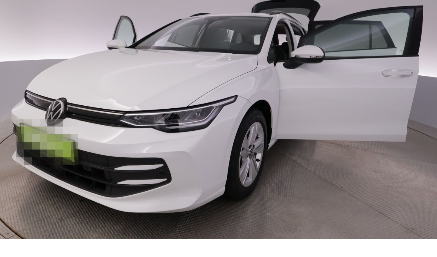 Volkswagen Golf Variant VIII 1.5TSI Life+LED+VIRTUAL+TEMPO foto 21