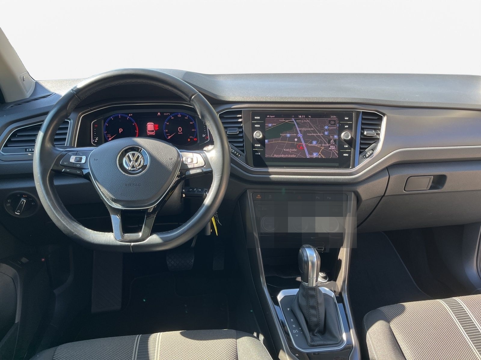 Volkswagen T-Roc Style 1.5 l TSI R-Line+Pano+LED+Kamera+ACC foto 6