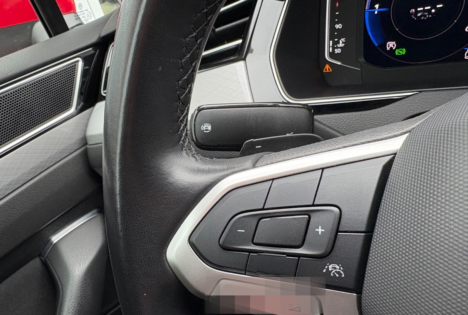 Volkswagen Passat Variant 2.0 TDI Business LED ACC NAVI foto 20