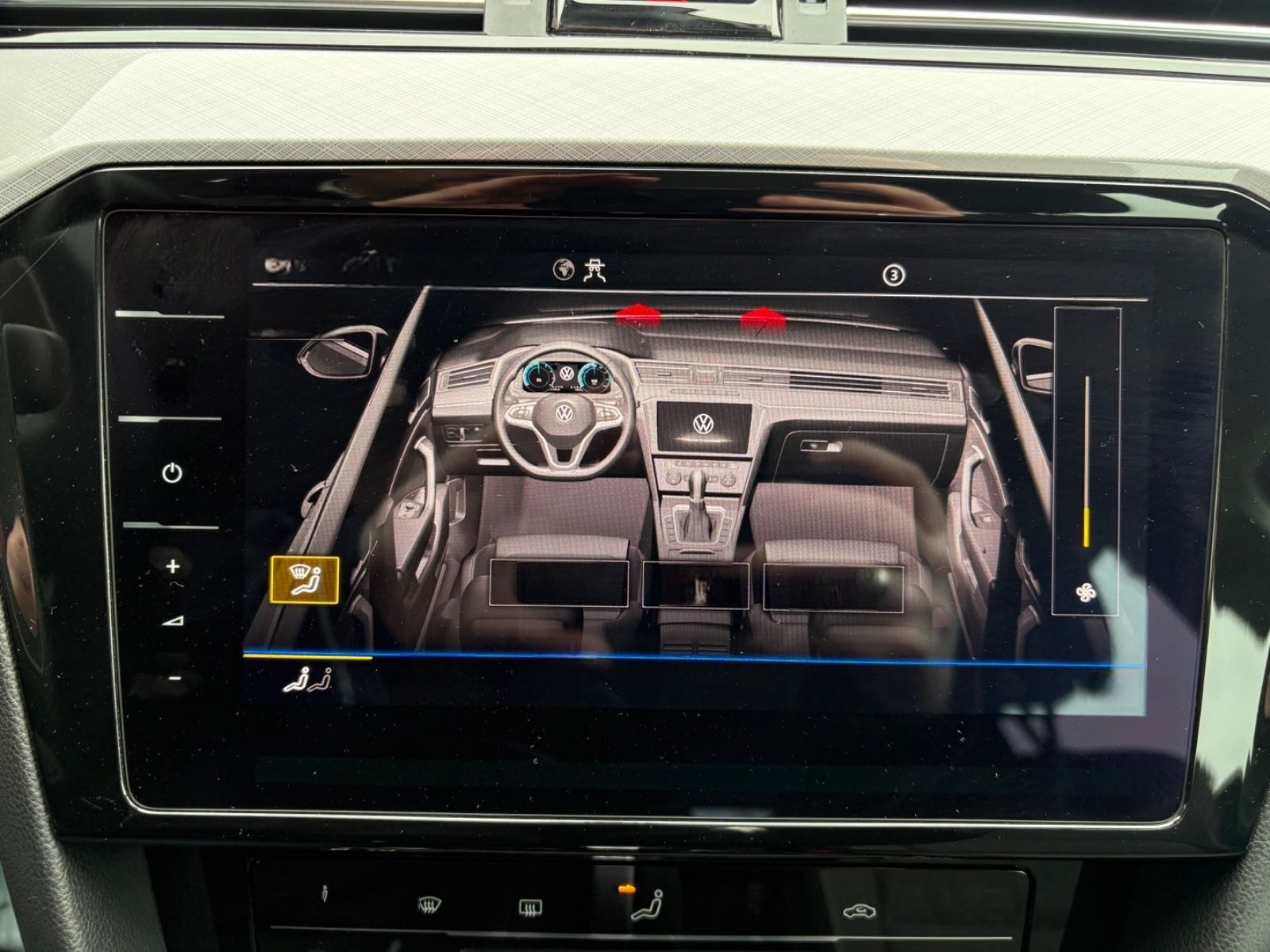 Volkswagen Passat Variant 2.0 TDI Business LED ACC NAVI foto 22