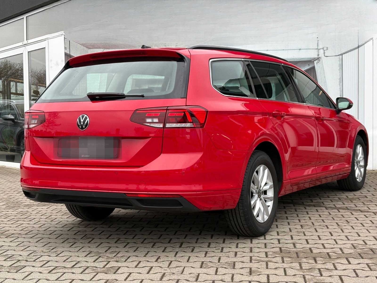 Volkswagen Passat Variant 2.0 TDI Business LED ACC NAVI foto 7