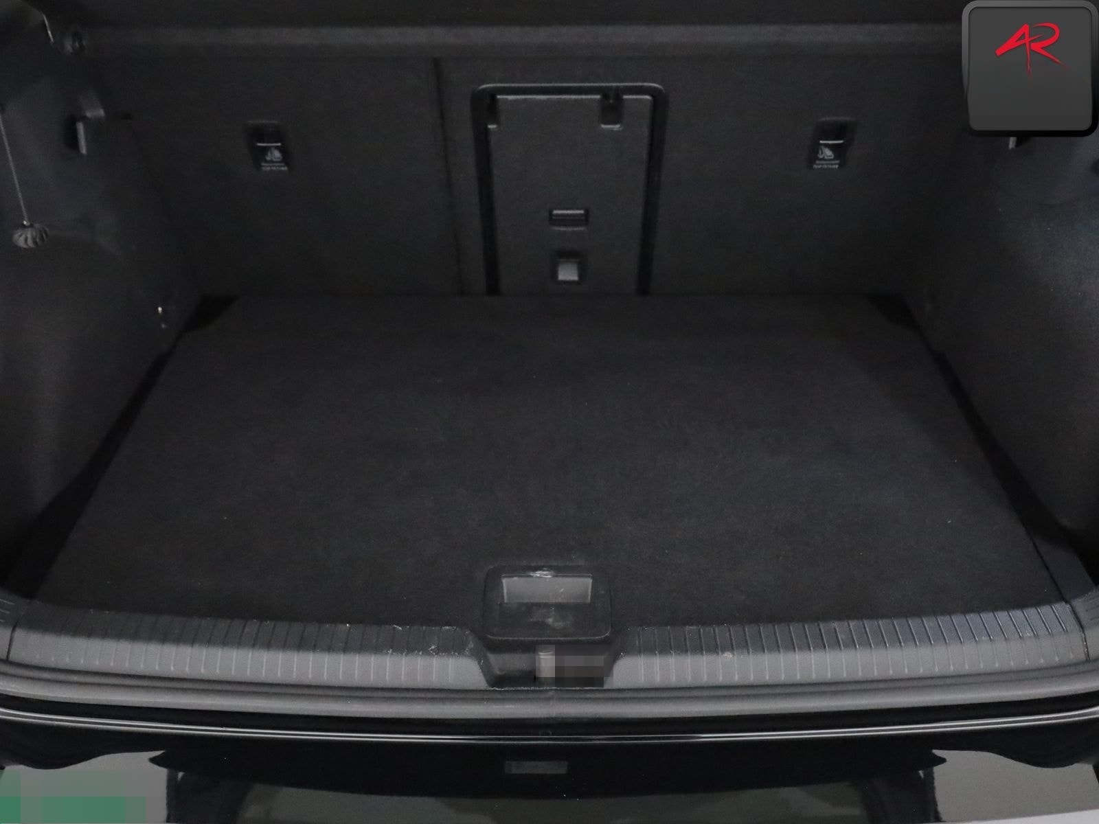 Volkswagen Golf VIII GTI CLUBSPORT MATRIX,HARMAN/K,KEYLESS foto 13