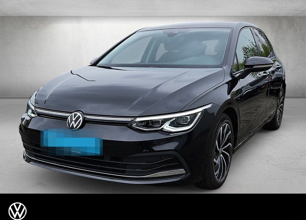 Volkswagen Golf VIII Lim. 1.5 TSI Active *LED*Kamera*ACC* foto 1