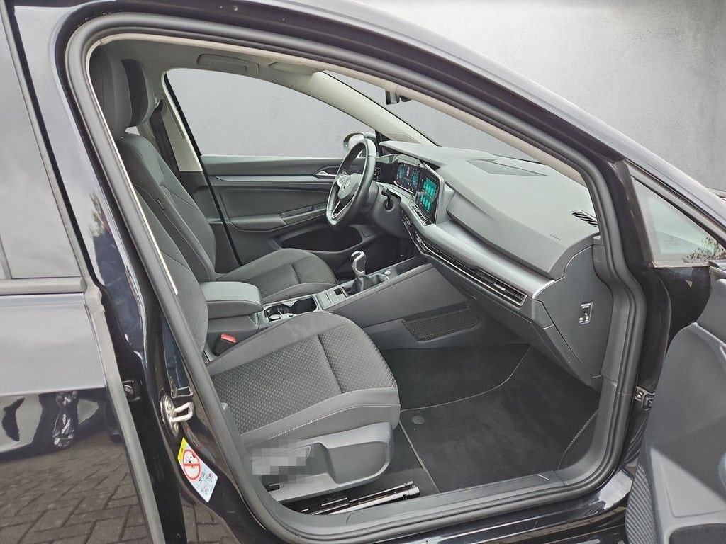 Volkswagen Golf VIII Lim. 1.5 TSI Active *LED*Kamera*ACC* foto 14