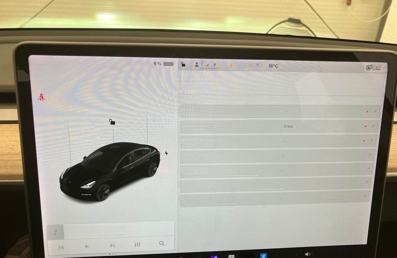 Tesla Model 3 RWD Pano S-Dach Wapu ACC El.Heckkl. Key foto 9