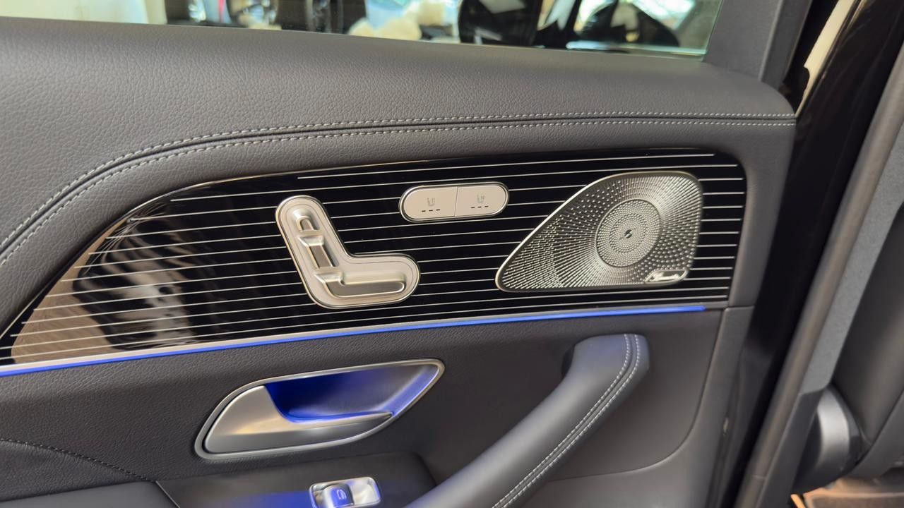 Mercedes-Benz GLS 450 4MATIC/PREMIUM PLUS/ AMG/PANO/VOLL foto 25