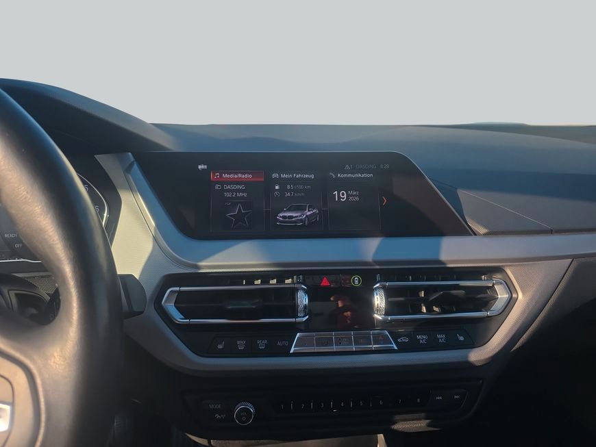 BMW 118i Advantage PDC* SHZ* Klimaautomatik* foto 20