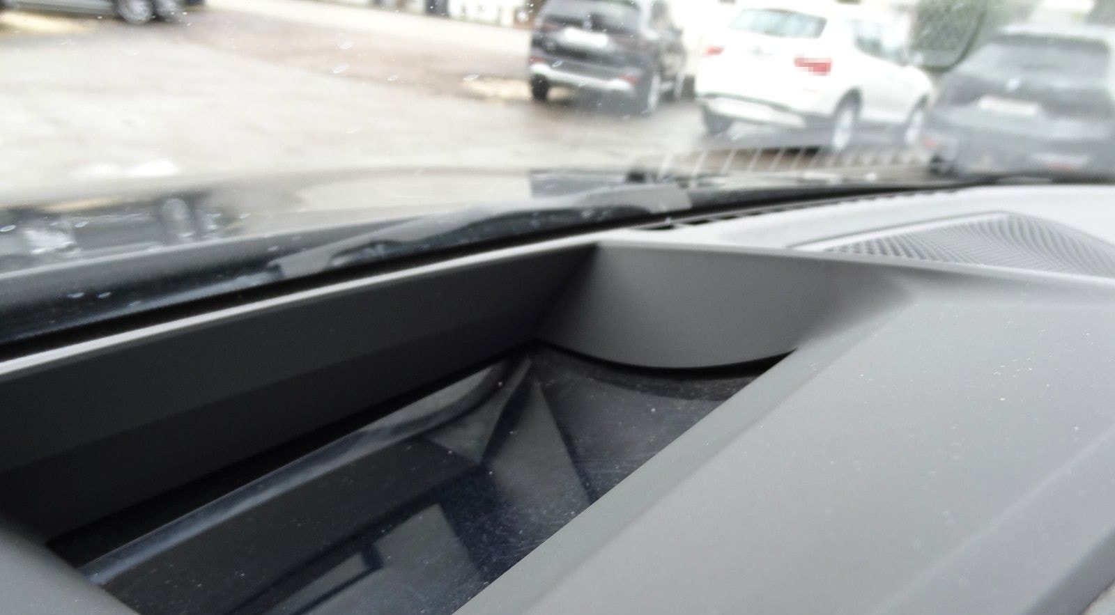 BMW 320d xDrive/Laser/HUD/Leder/Navi/AHK/ACC/LED/ foto 15