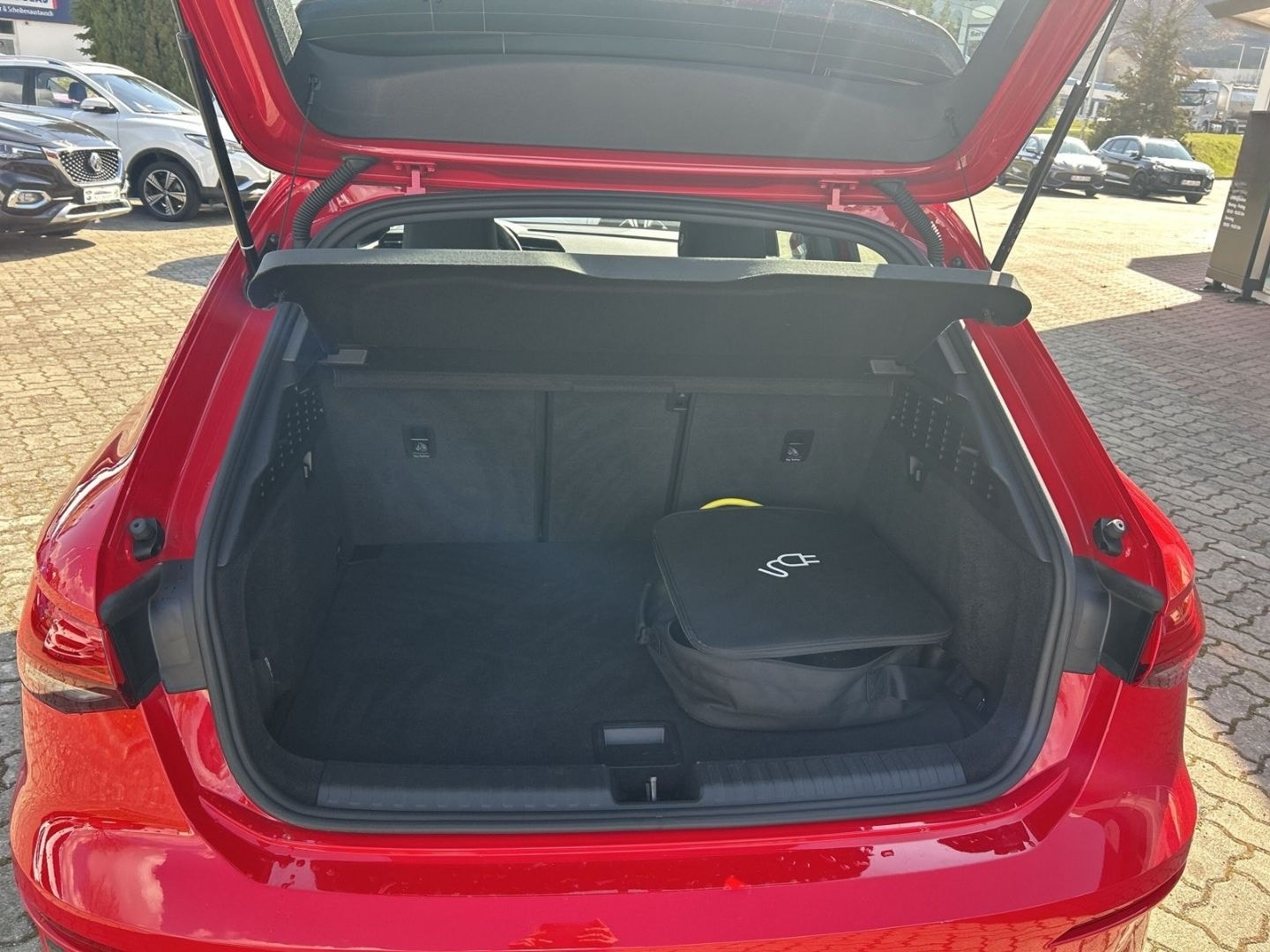 Audi A3 Sportback 40 TFSI e MMI Kam ACC SHz Nav foto 17