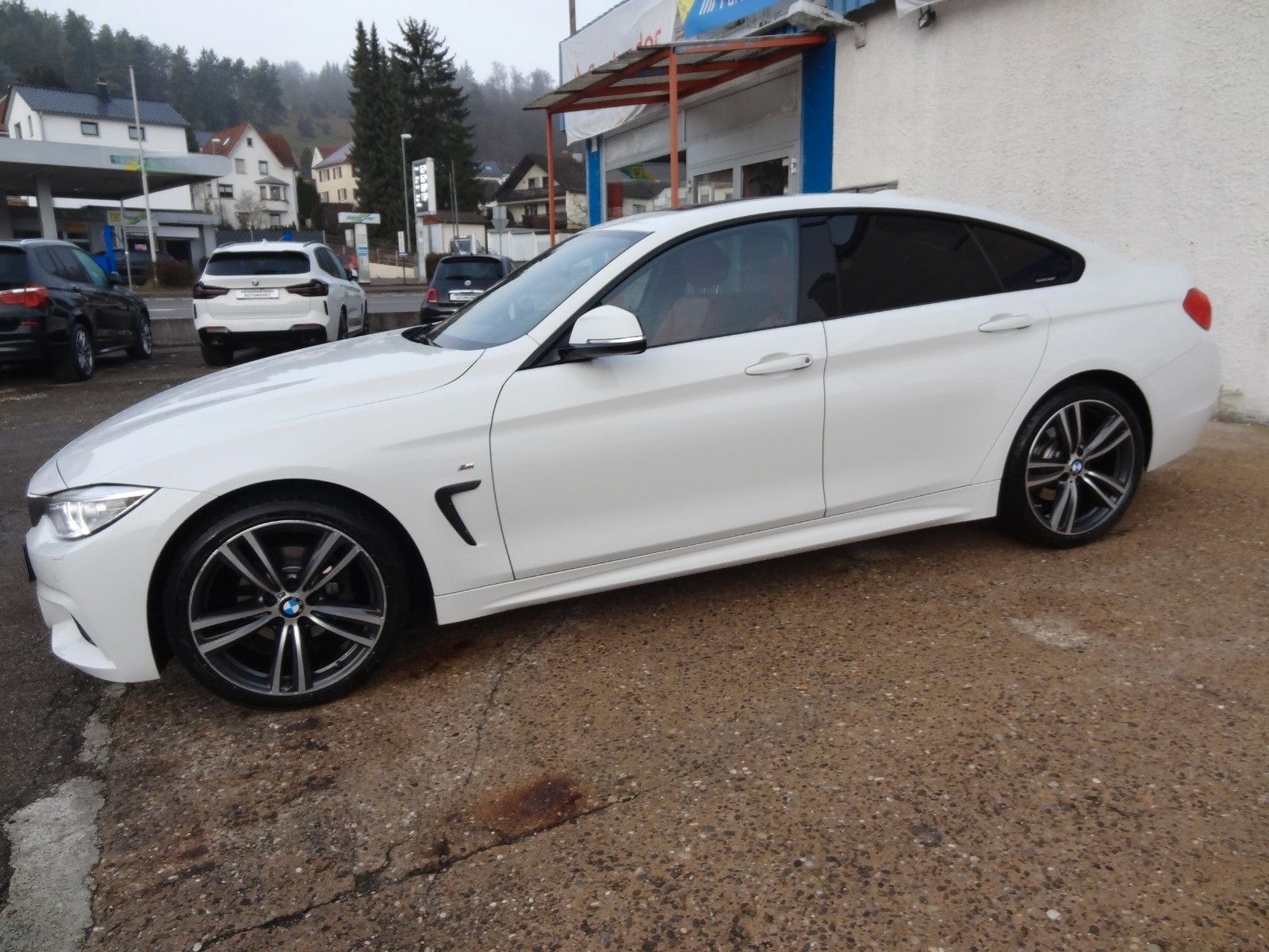 BMW 420i xDrive Gran Coupé/M-Sport/2.Hd/HUD/GSD/Navi foto 2