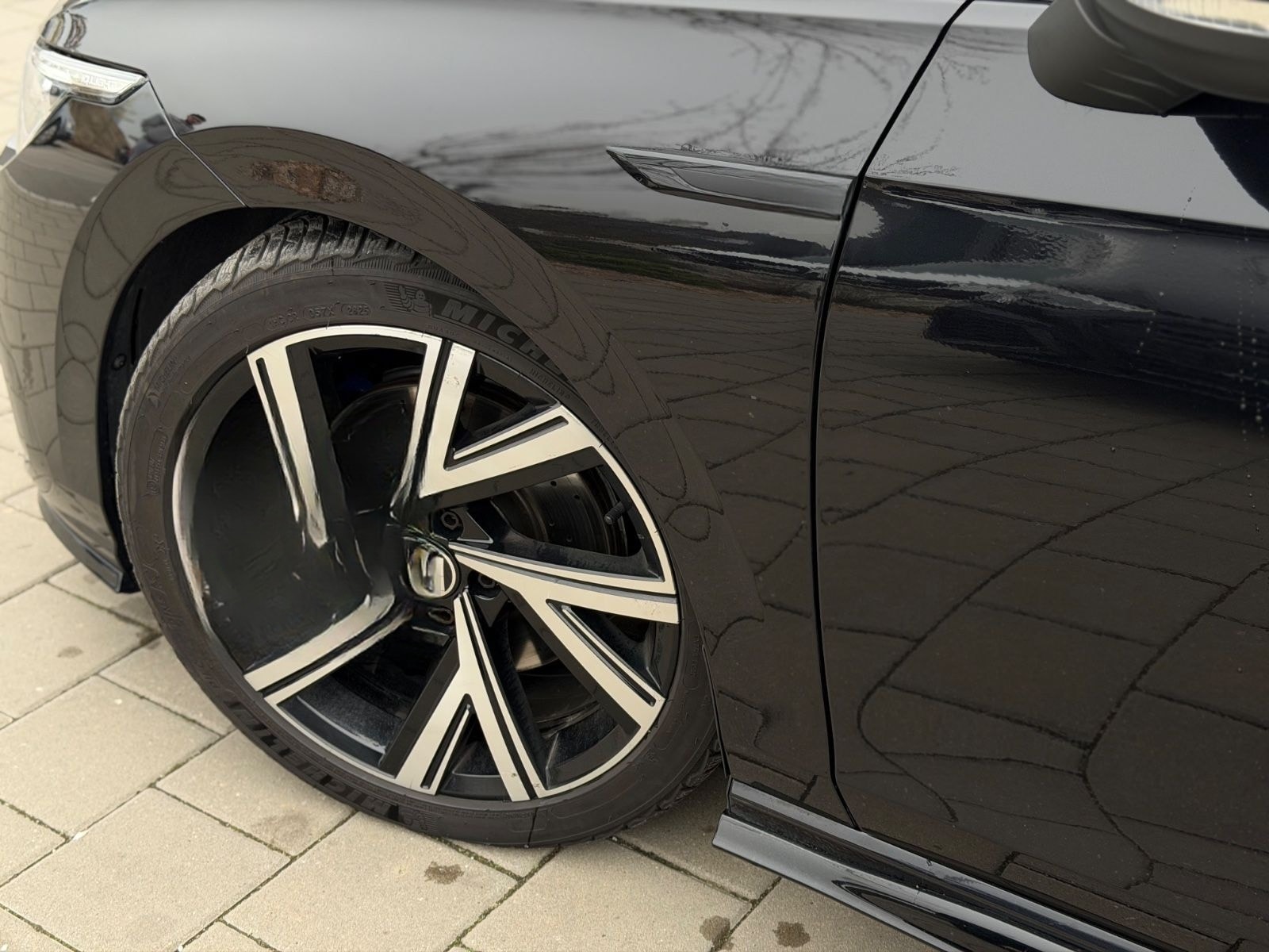 Volkswagen Golf VIII VARIANT R-Line*ACC*AHK*PANO*IQ-LIGHT* foto 16