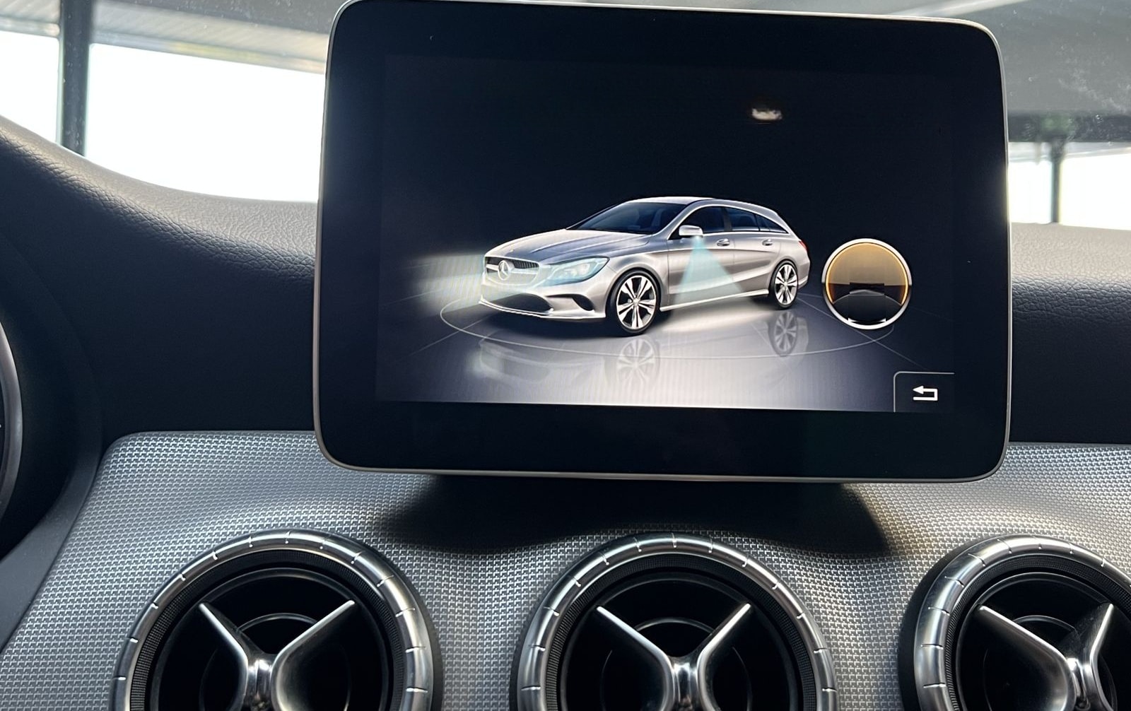 Mercedes-Benz CLA CLA 200 SPB Aut Urban Navi LED-Xen PDC foto 20