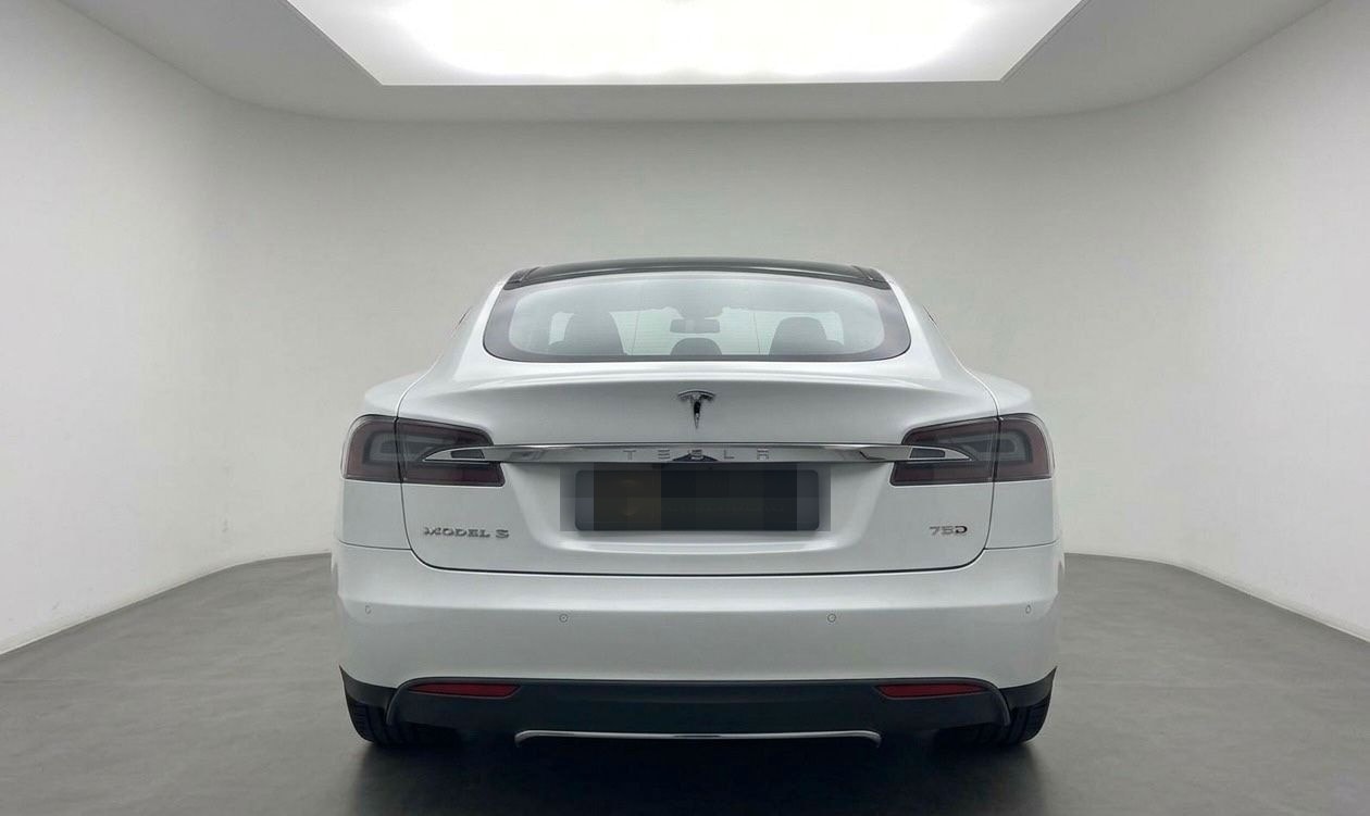 Tesla 85+Batterie NEU+Pano+7Sitzer+FreeCharging foto 4
