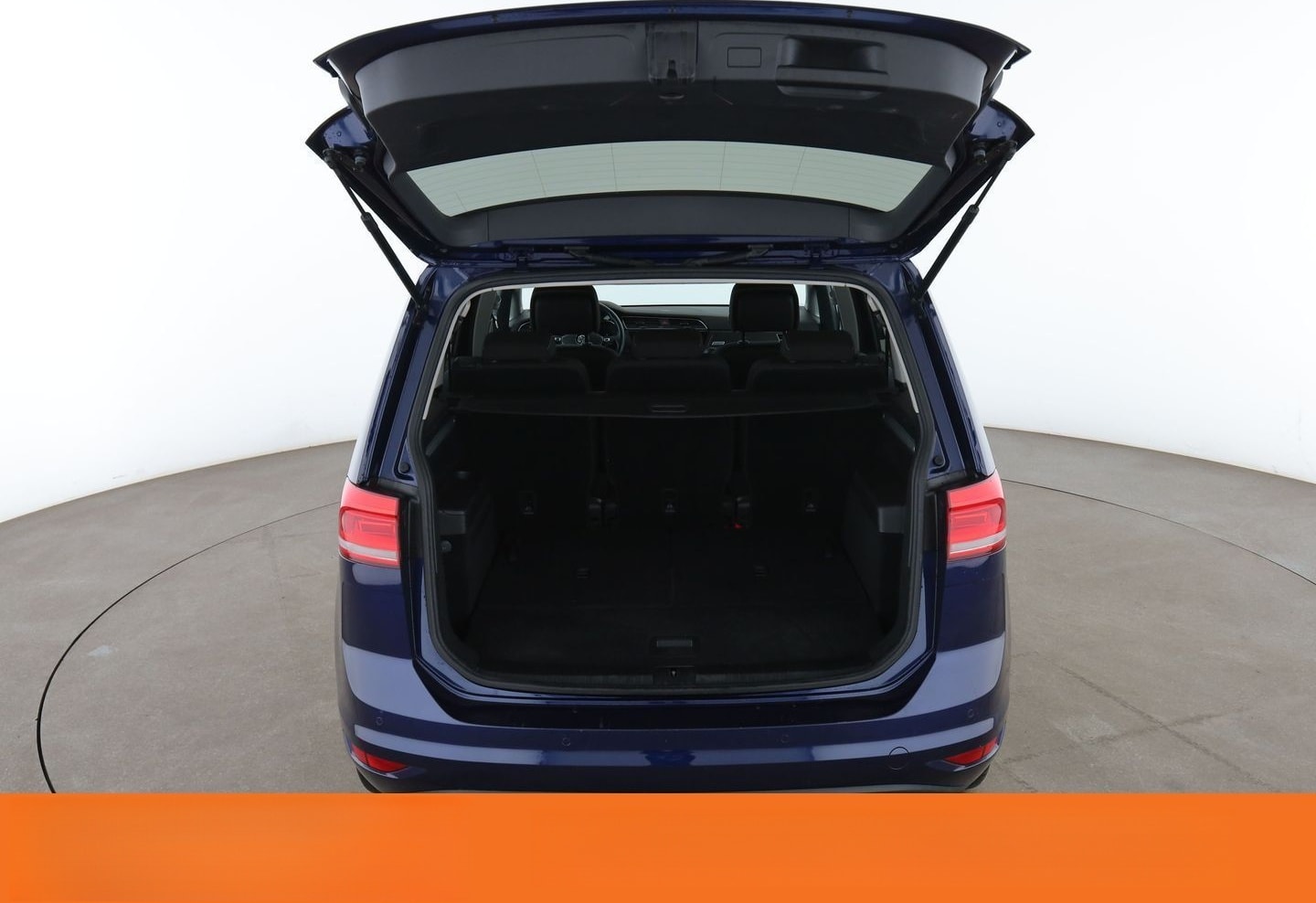 Volkswagen Touran 1.6 TDI Join *NAVI*ACC*AHK*PDC*SHZ*CAM* foto 17