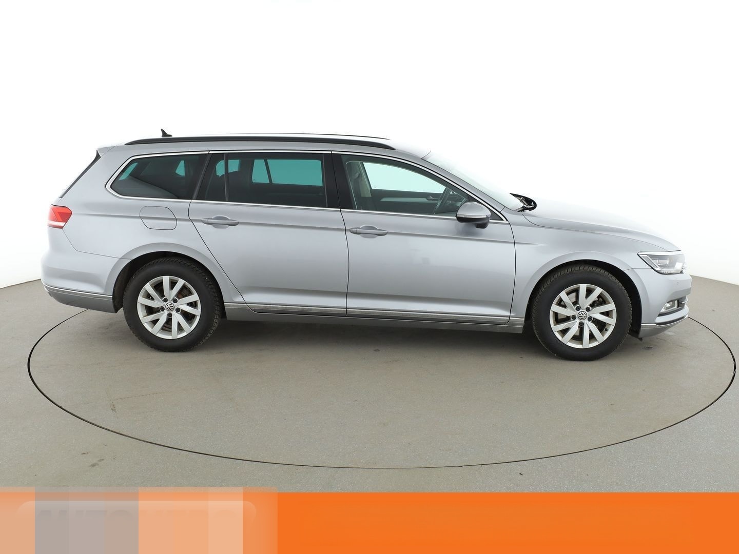Volkswagen Passat 2.0 TDI Comfortline BlueMotion Aut.*NAVI* foto 7