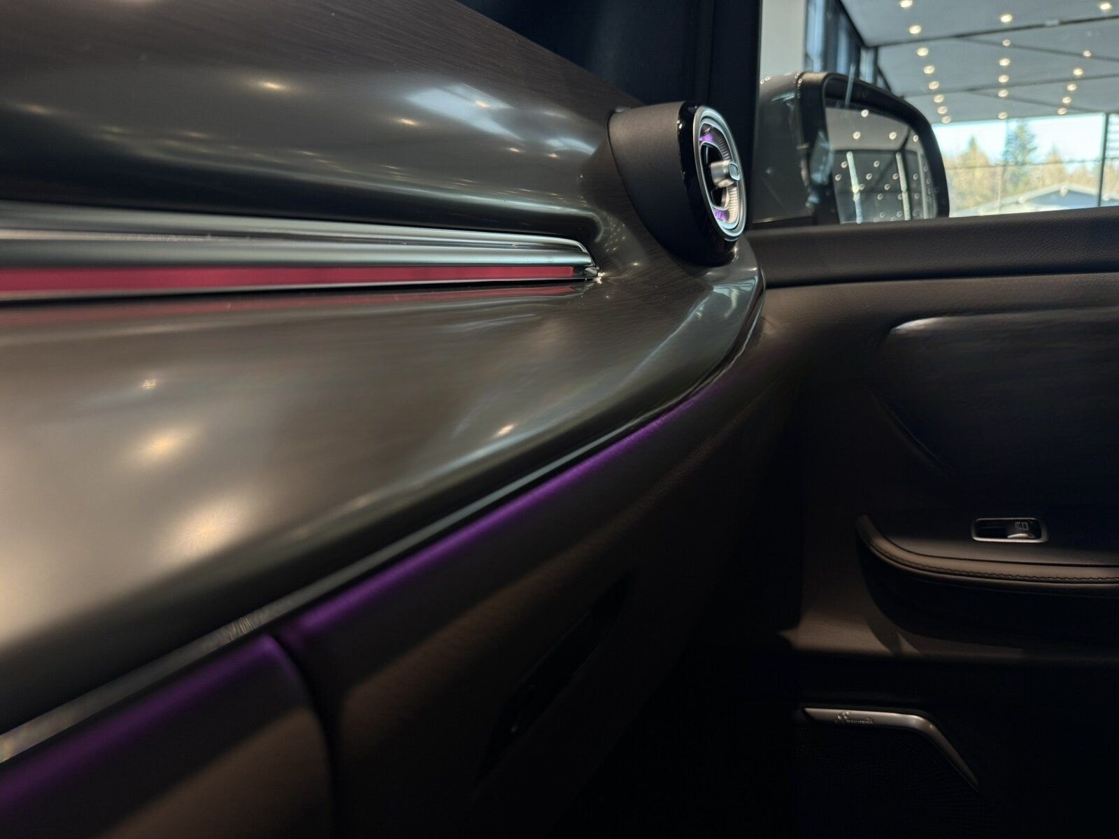 Mercedes-Benz V300 d EXCLUSIVE Lang AMG*AIRMATIC*PANO*STHZ*360 foto 12