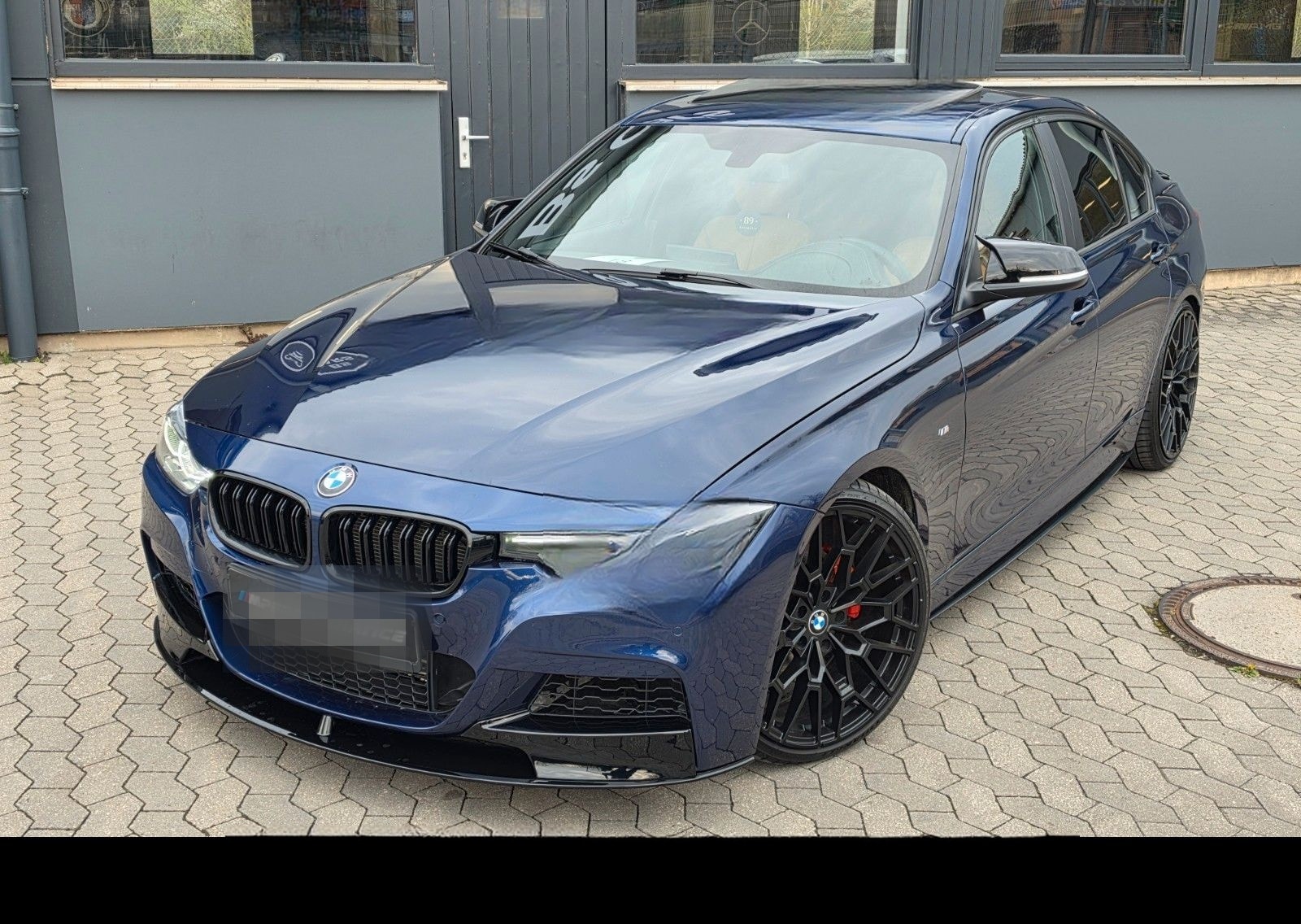 BMW 320i xDrive M Sport*Carbon*LED*Alcantara Dachhim foto 2