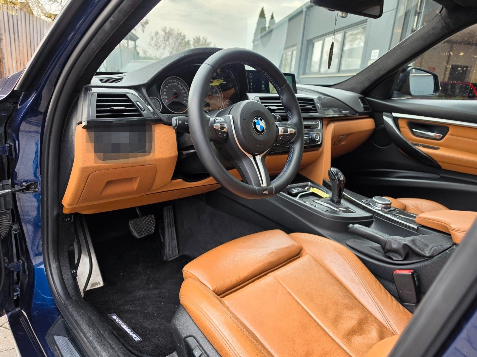 BMW 320i xDrive M Sport*Carbon*LED*Alcantara Dachhim foto 13