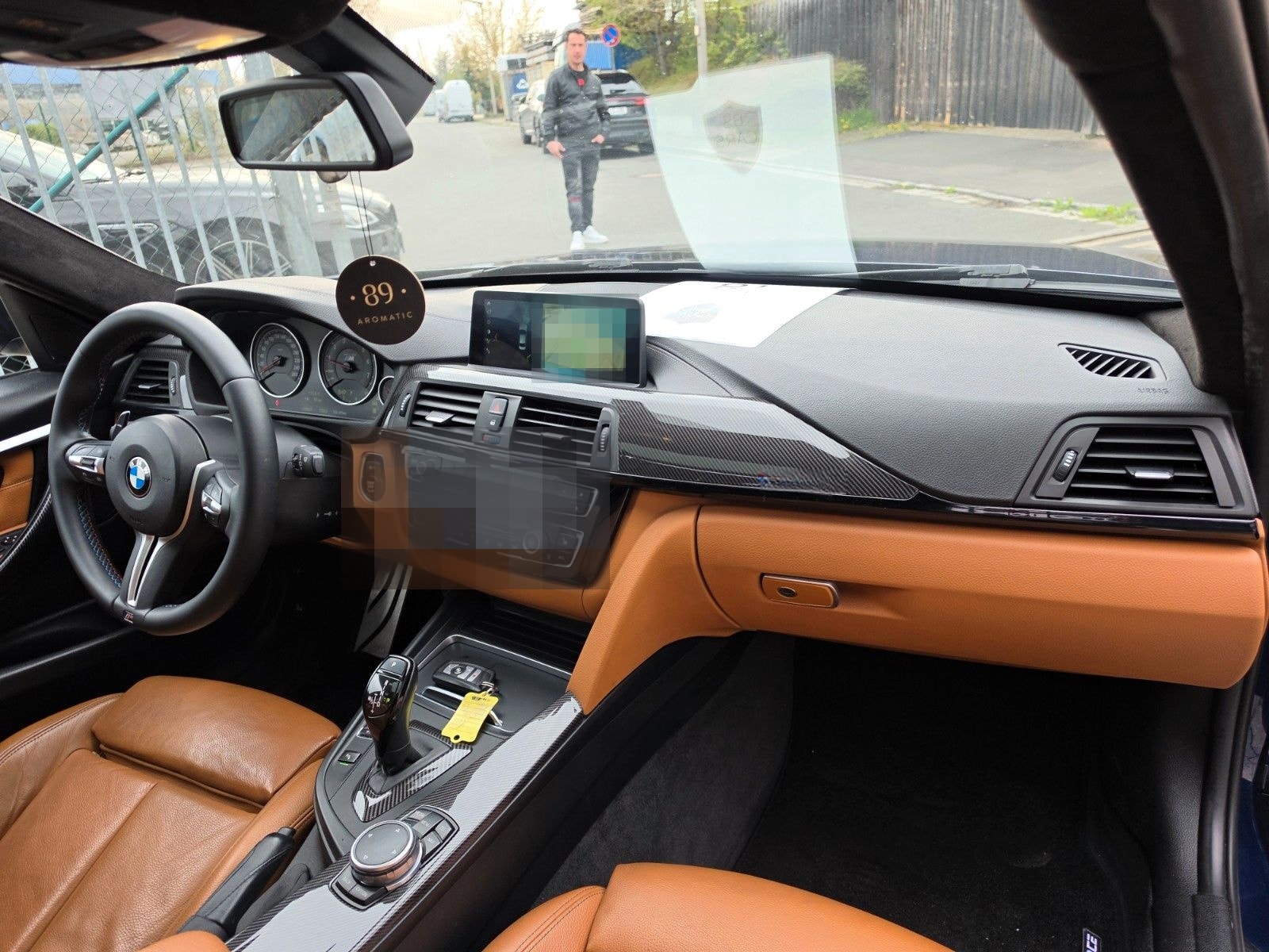 BMW 320i xDrive M Sport*Carbon*LED*Alcantara Dachhim foto 21