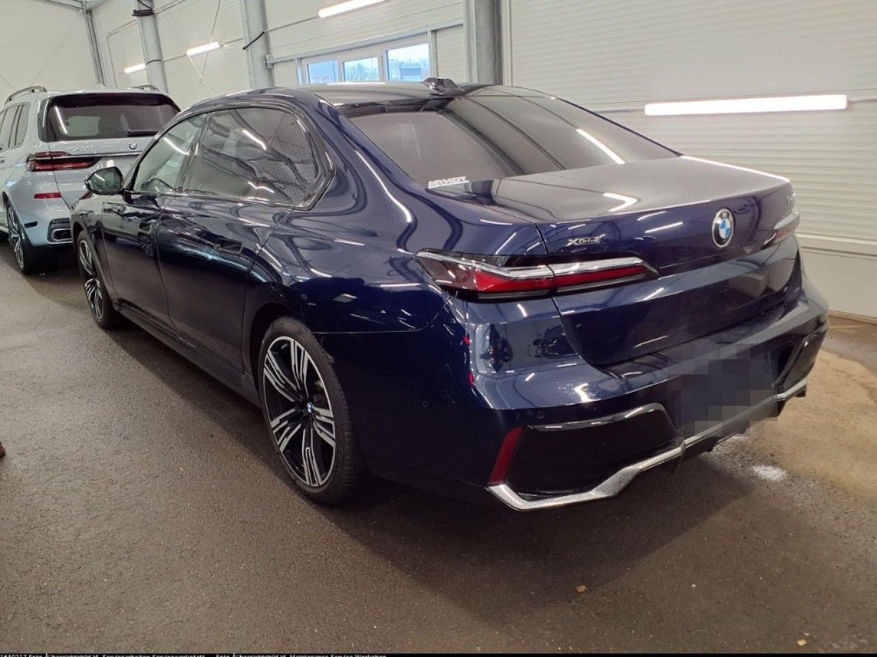 BMW 740d xDr M SPORT SkyLounge,StHzg,360°,DAPro,HUD foto 5