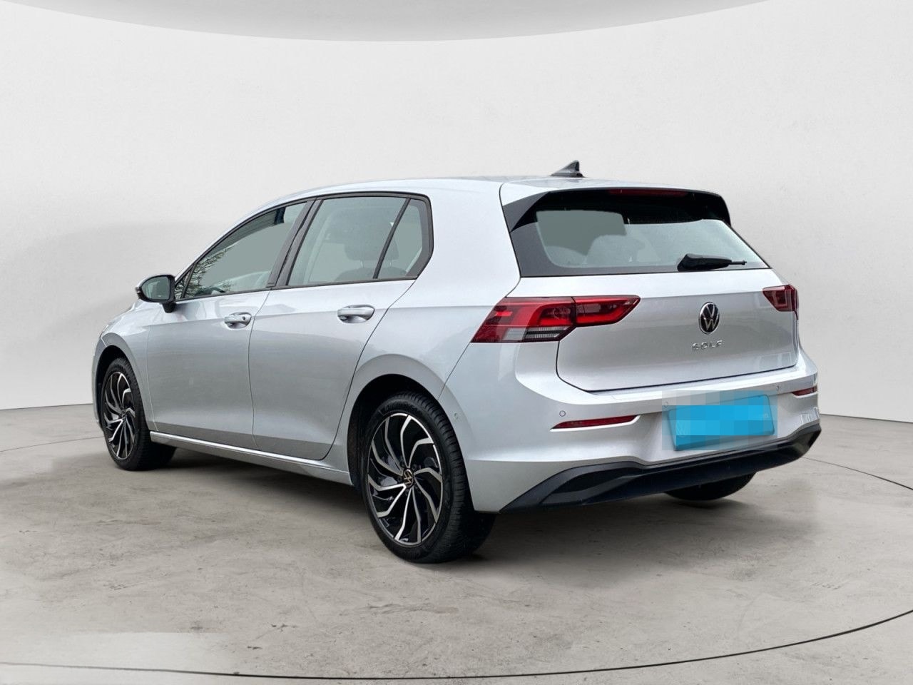 Volkswagen Golf VIII 2.0 TDI DSG Life NAVI ACC AHK KAM foto 4